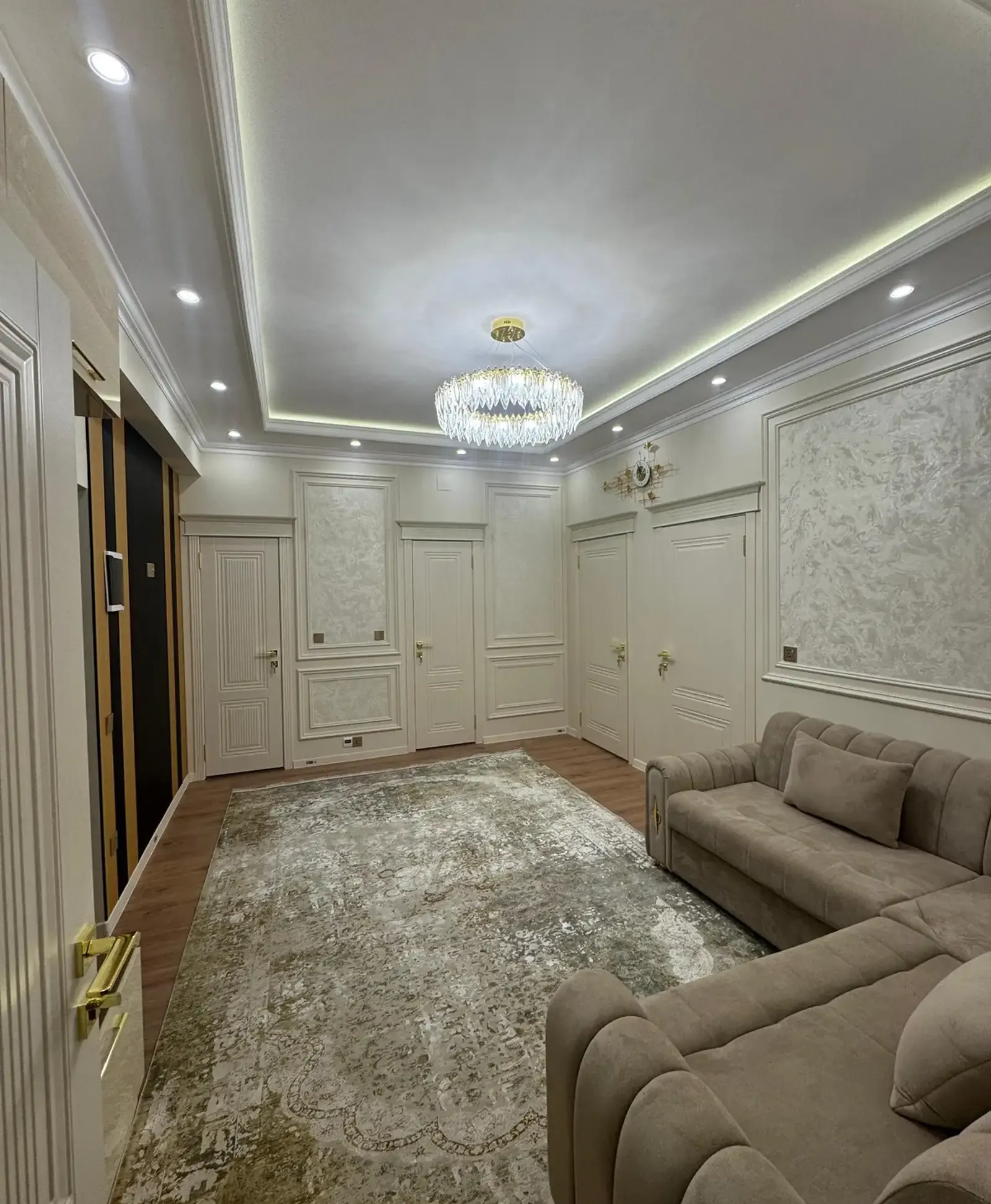 2-комн. квартира, 12 этаж, 92 м², Гуля голд