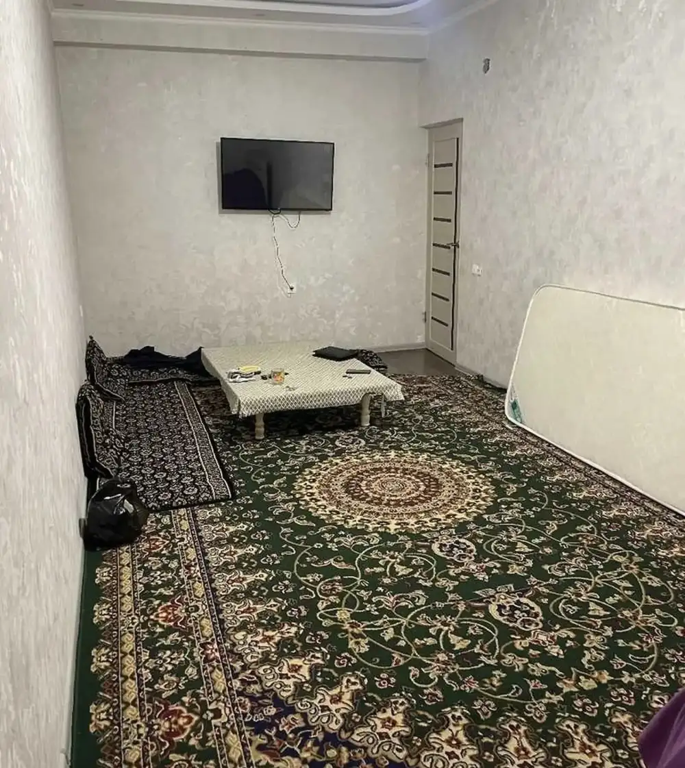 2-комн. квартира, 2 этаж, 67м², Шохмансур