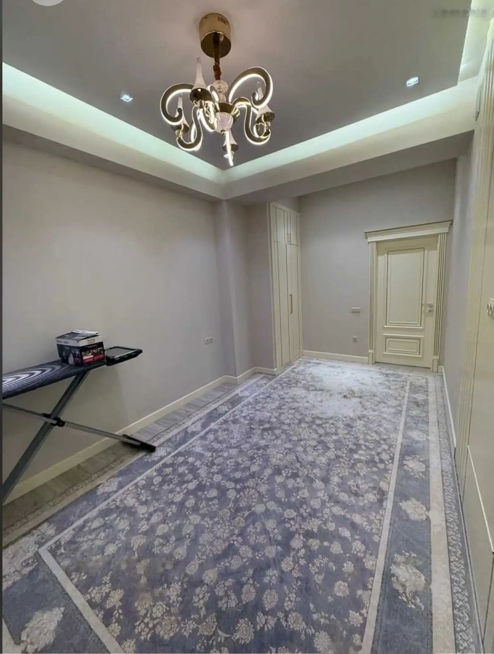 3-к квартира, 9 этаж, 97 м², шохмансур Гуля голд