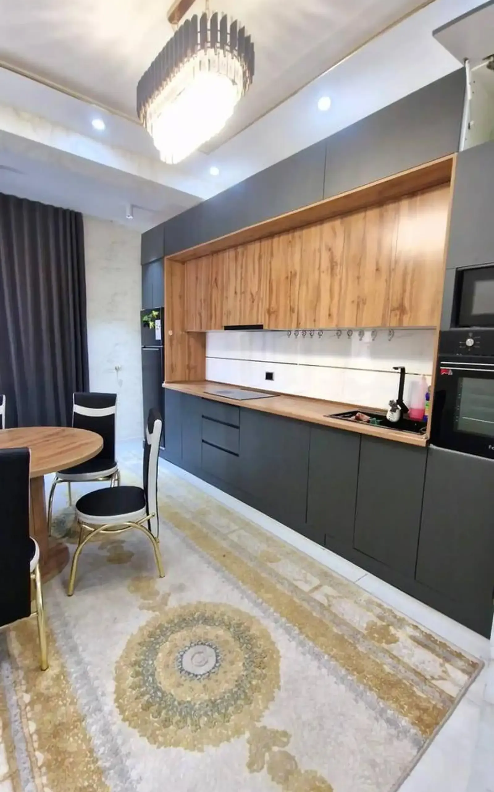 3-комн. квартира, 12 этаж, 111м², Сино