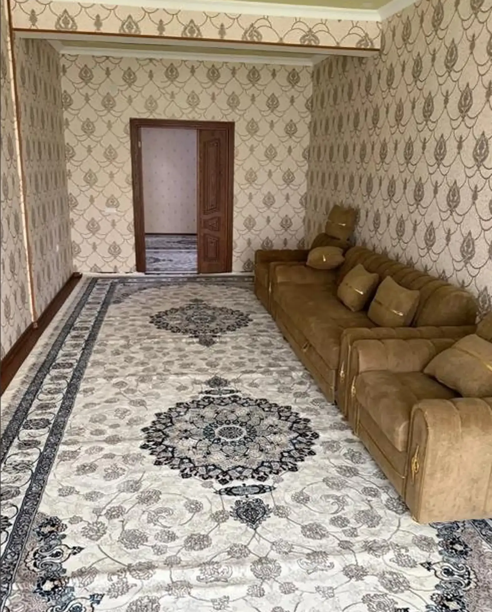 3-комн. квартира, 10 этаж, 120м², Шохмансур