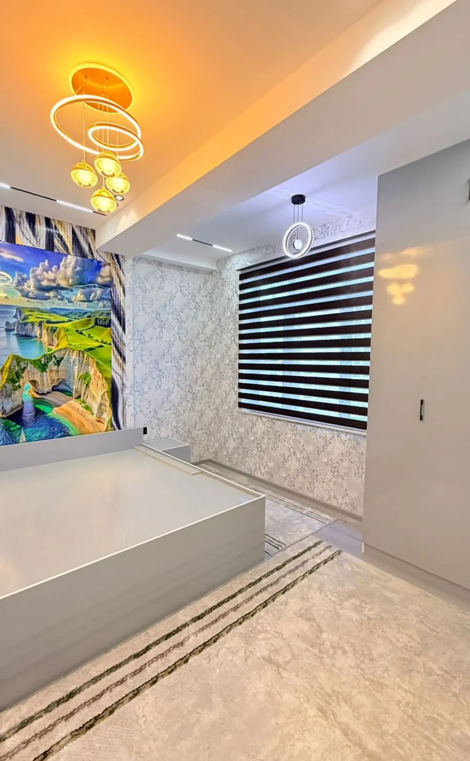 3-комн. квартира, 9 этаж, 60 м², район Спартак (напротив школы №6)