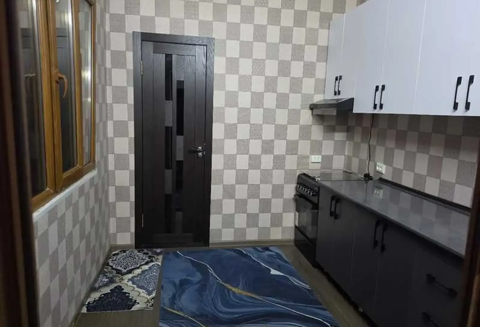 3-комн. квартира, 6 этаж, 60м²,чоррохаи бозори Саховат