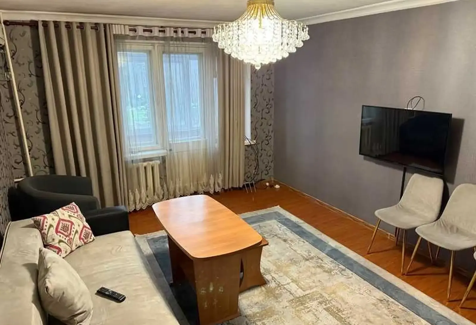 3-комн. квартира, 3 этаж, 65м², шохмансур