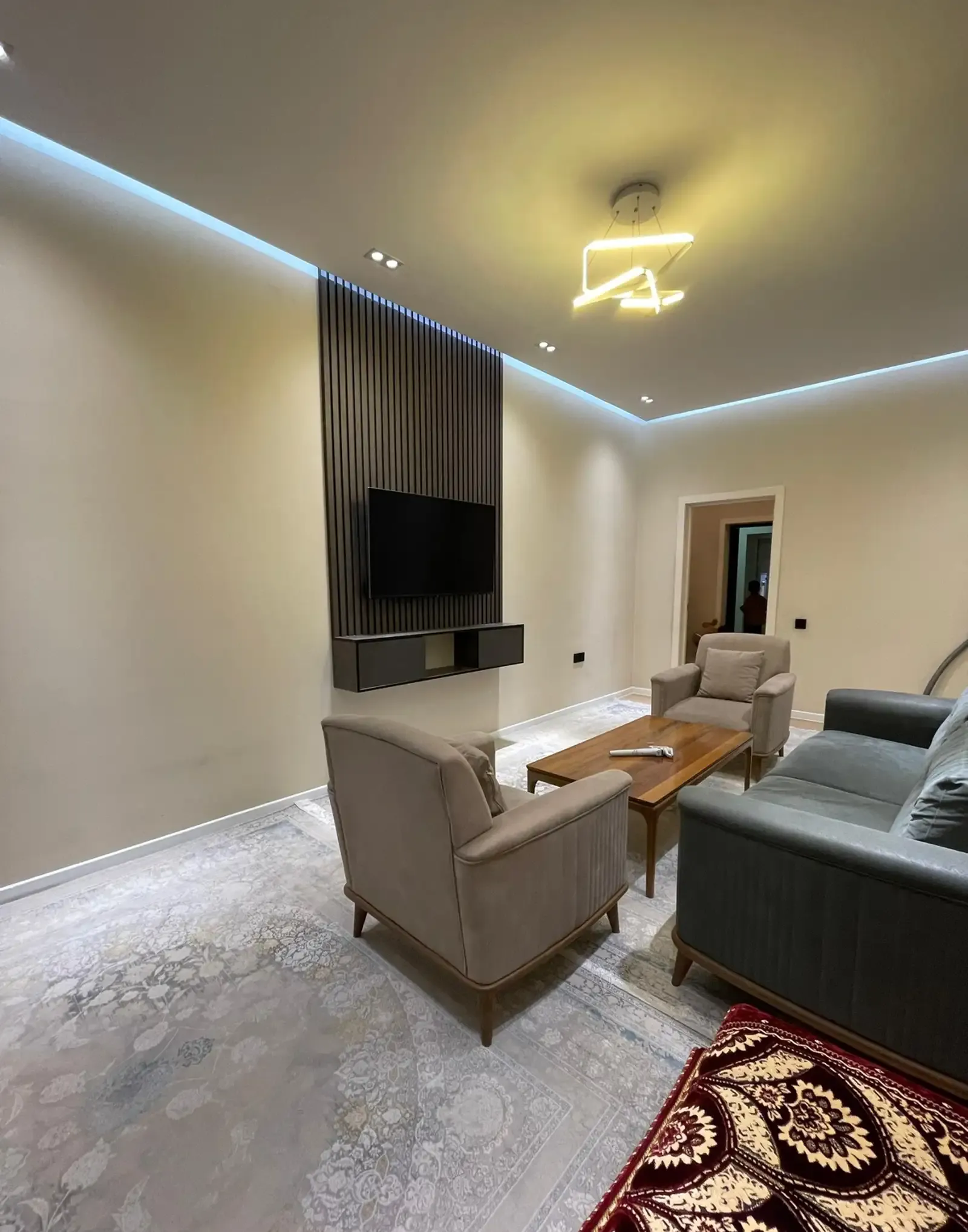 2-комн. квартира, 5 этаж, 60 м², С боку от Орионбанка