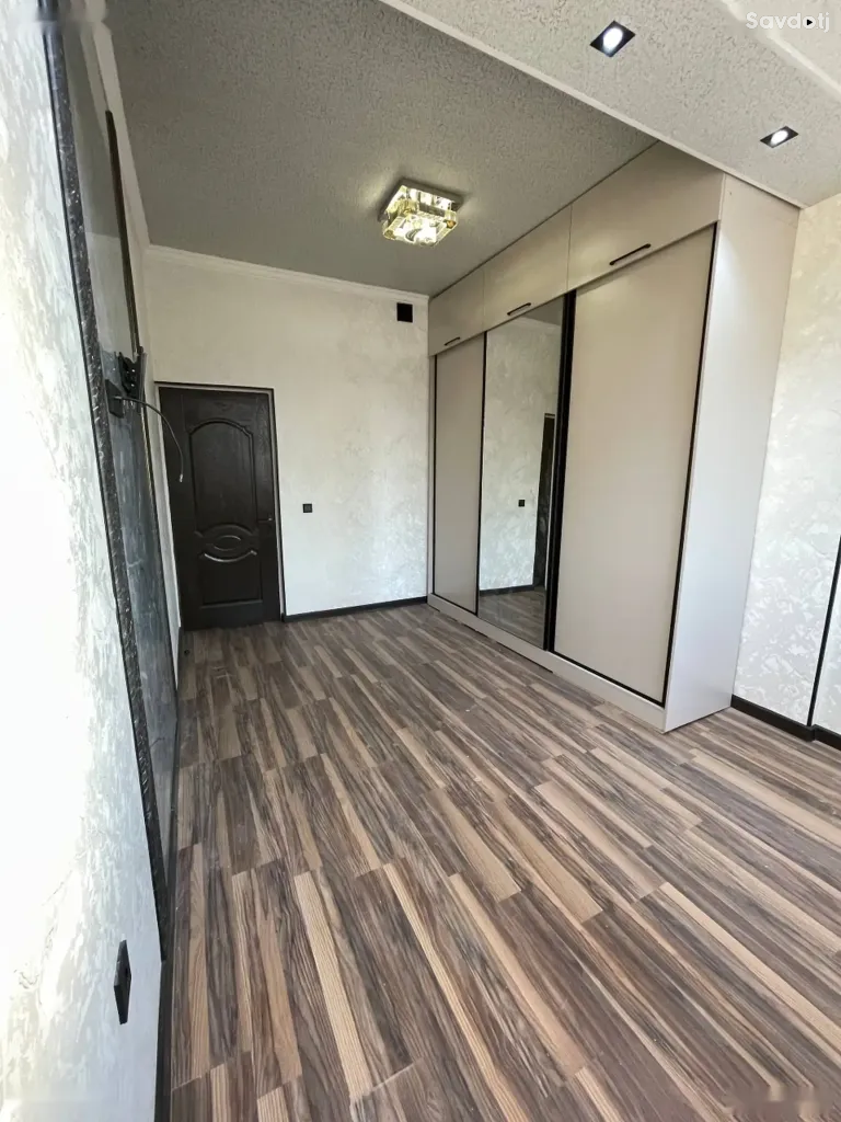2-комн. квартира, 7 этаж, 42 м², сино