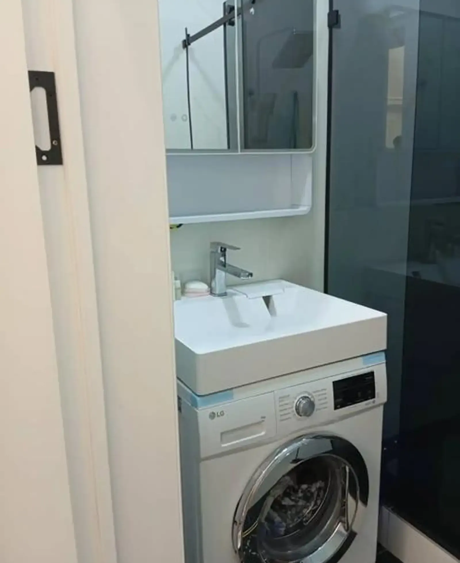 2-комн. квартира, 9 этаж, 60м², Шохмансур