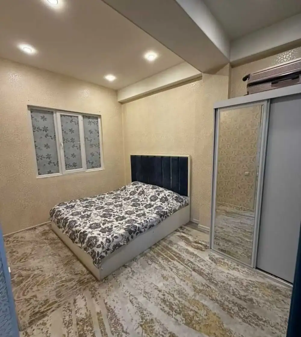 2-комн. квартира, 3 этаж, 76 м², Сино