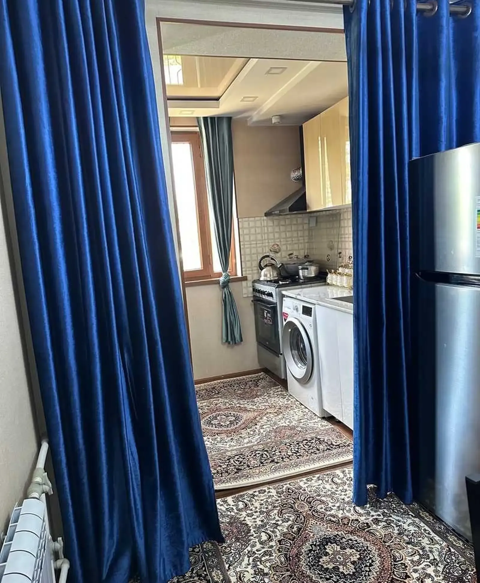 4-комн. квартира, 2 этаж, 85м², Фирдавси