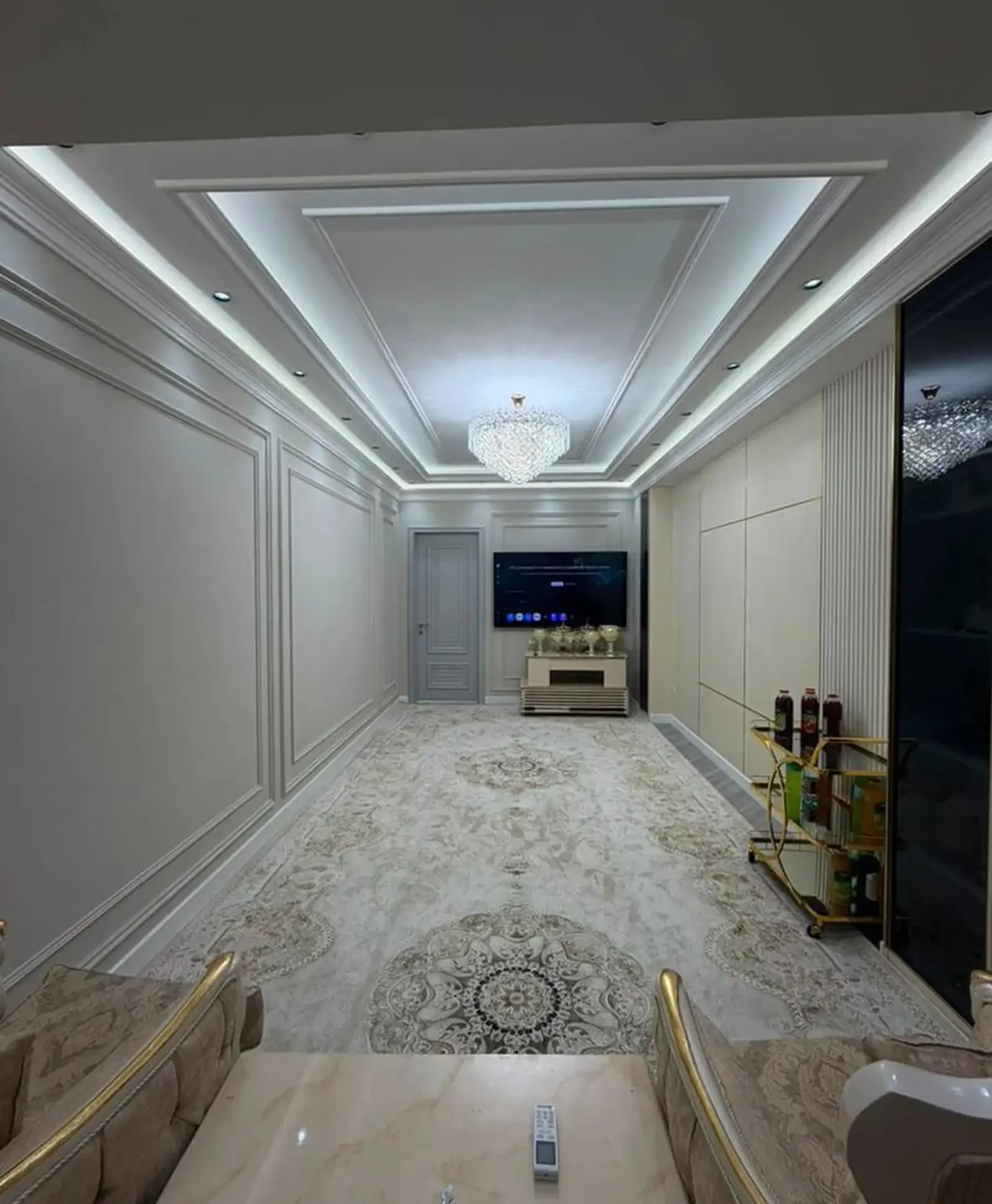 3-комн. квартира, 5 этаж, 115 м², Сино (Сити Мол )