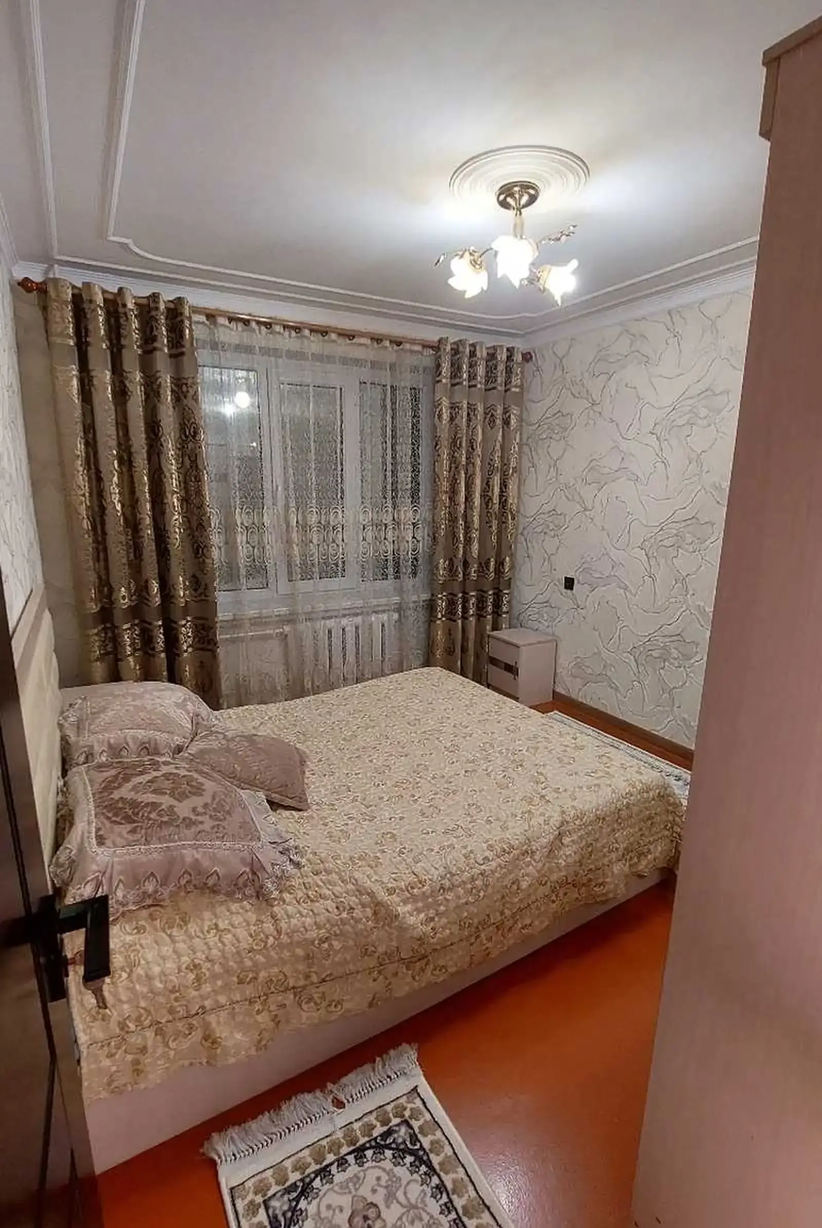 5-комн. квартира, 2 этаж, 100м², Зарафшон
