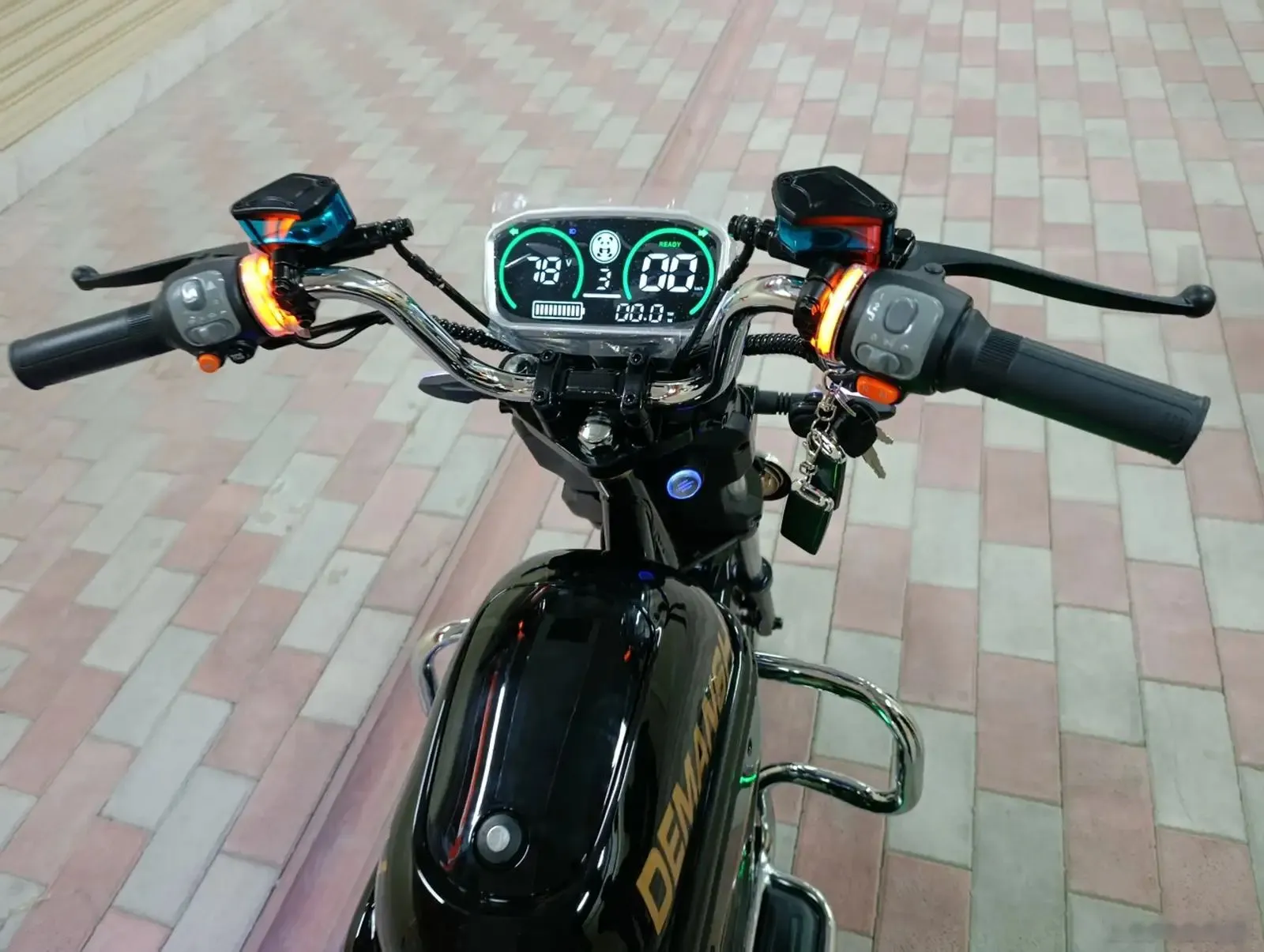 Электронный мотоцикл