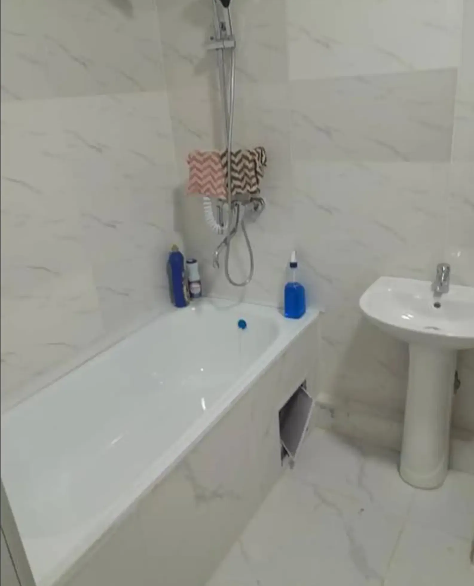 2-комн. квартира, 13 этаж, 67м², Фирдавси
