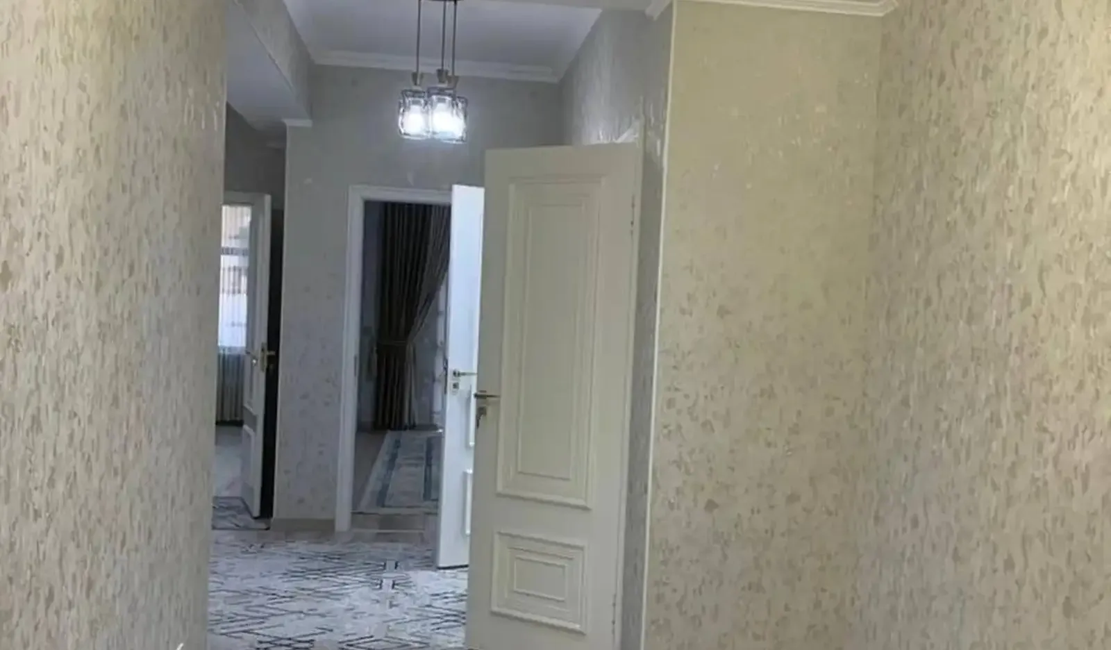 3-комн. квартира, 3 этаж, 91 м², Сино