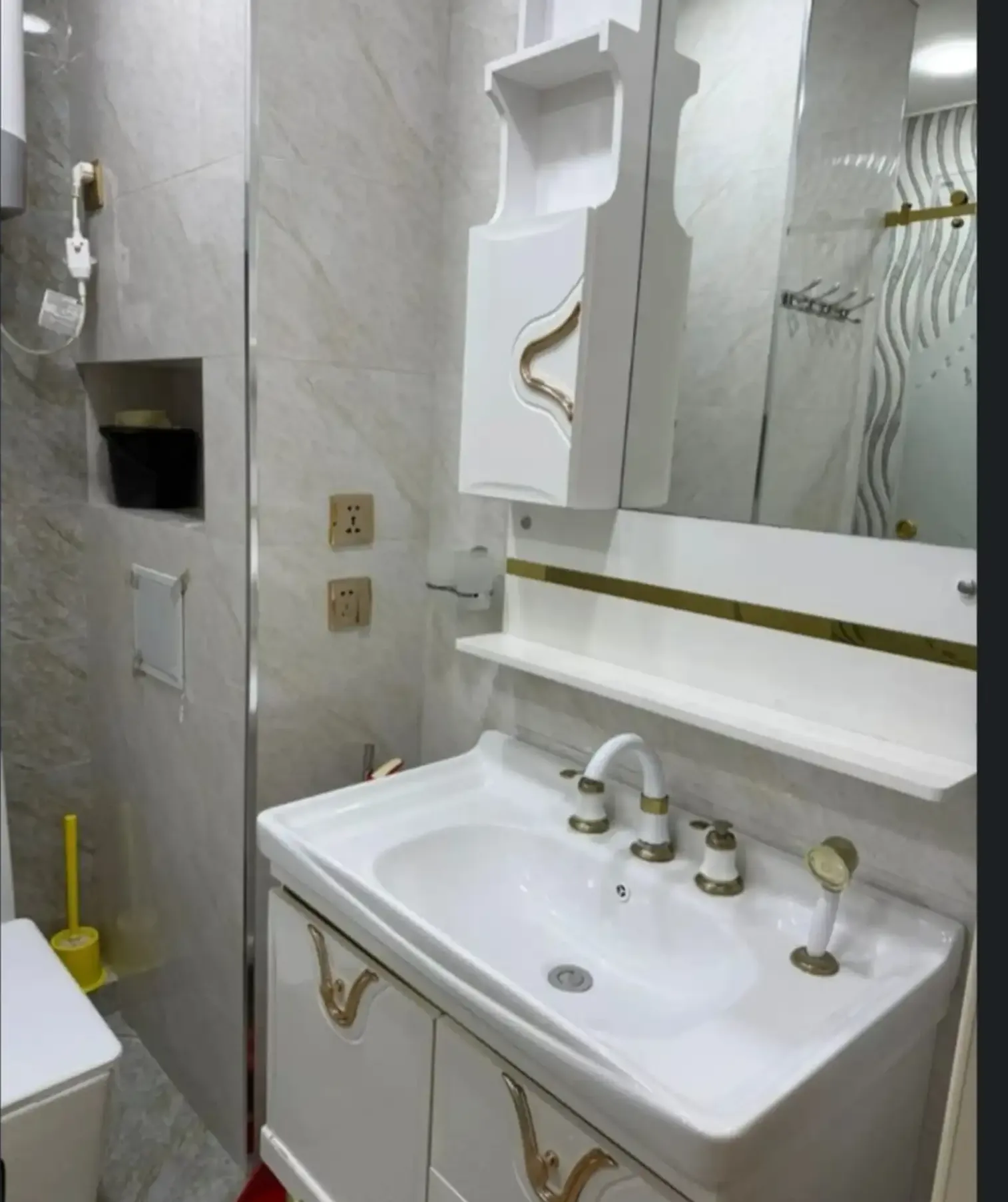 3-комн. квартира, 13 этаж, 105м², Шохмансур