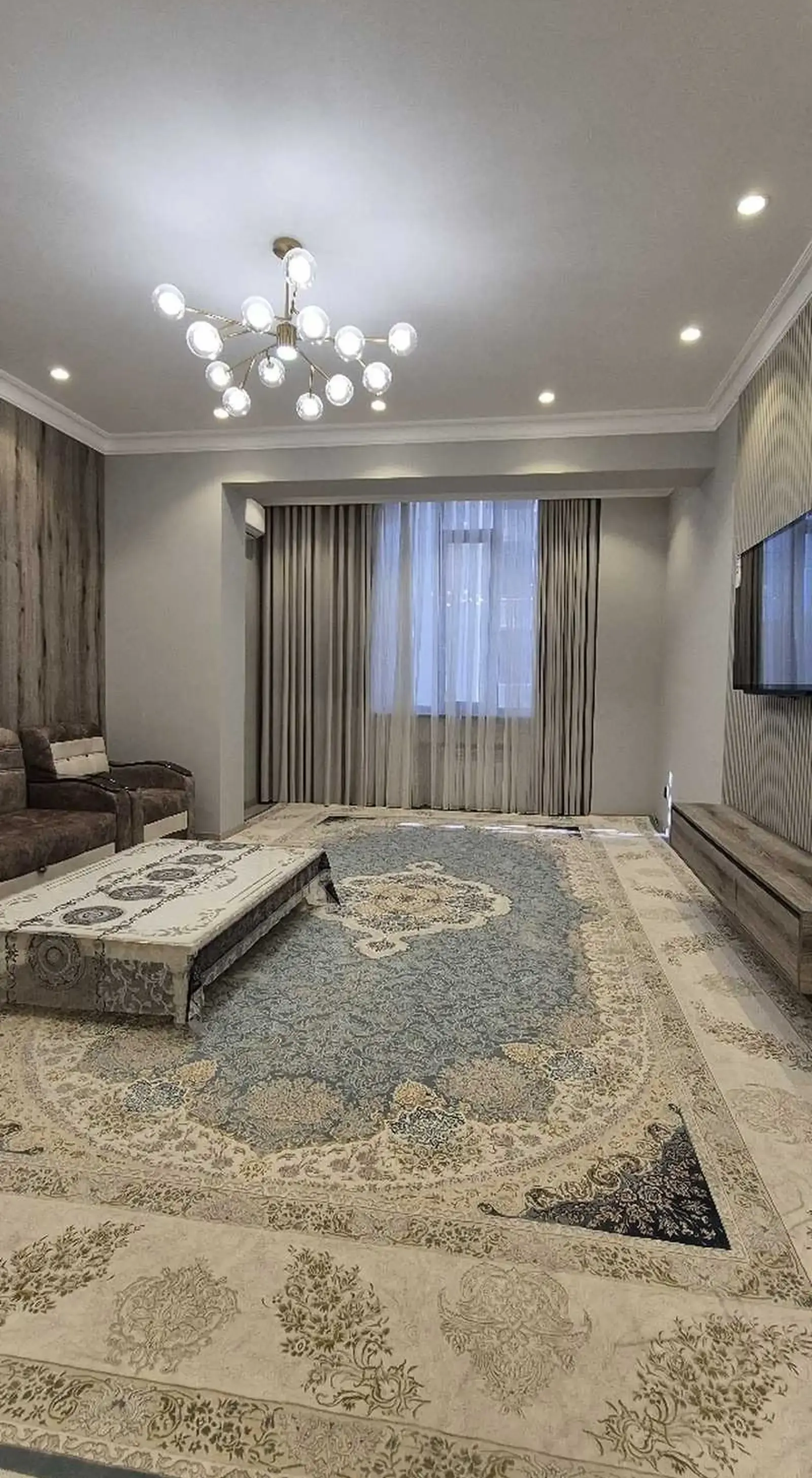 2-комн. квартира, 15 этаж, 92м², Центр Бахт-Z, Созидание
