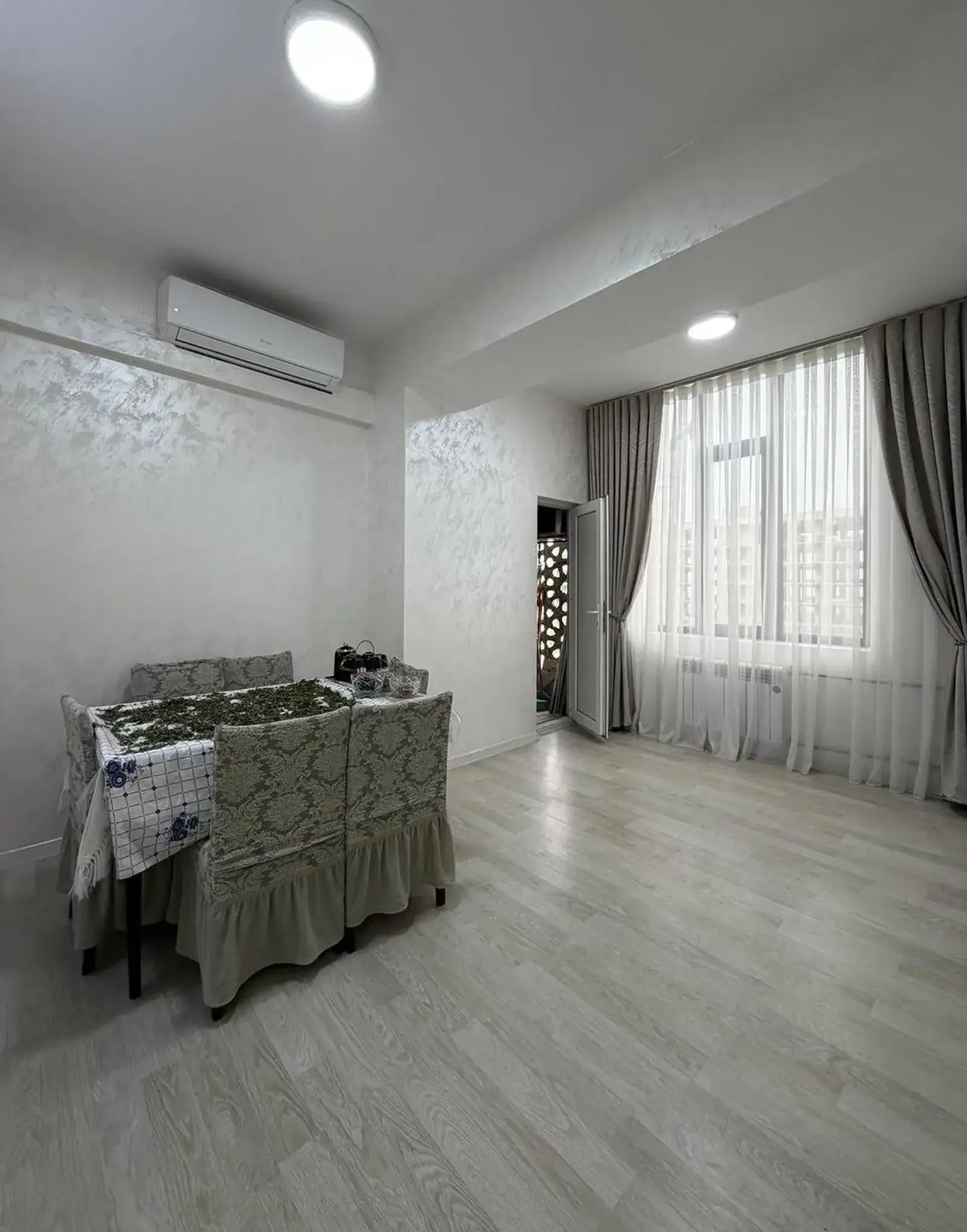 4-комн. квартира, 15 этаж, 95 м², Шохмансур