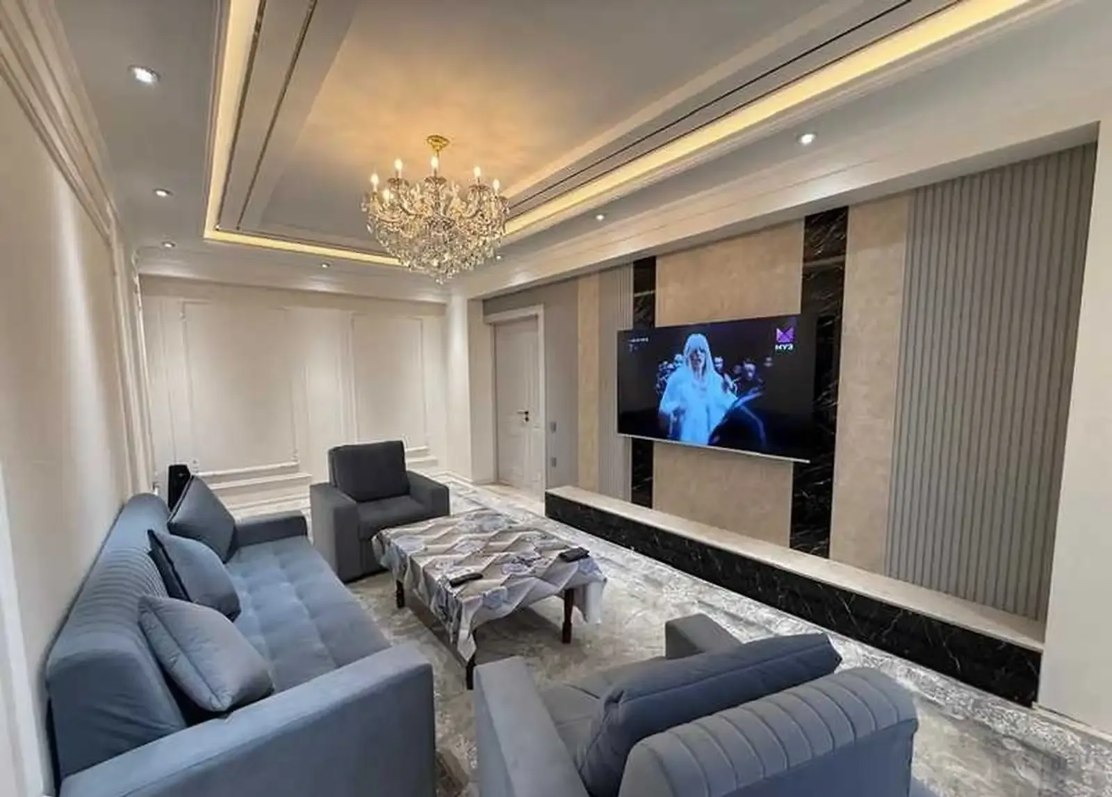 2-комн. квартира, 12 этаж, 90м², гостиница Hilton