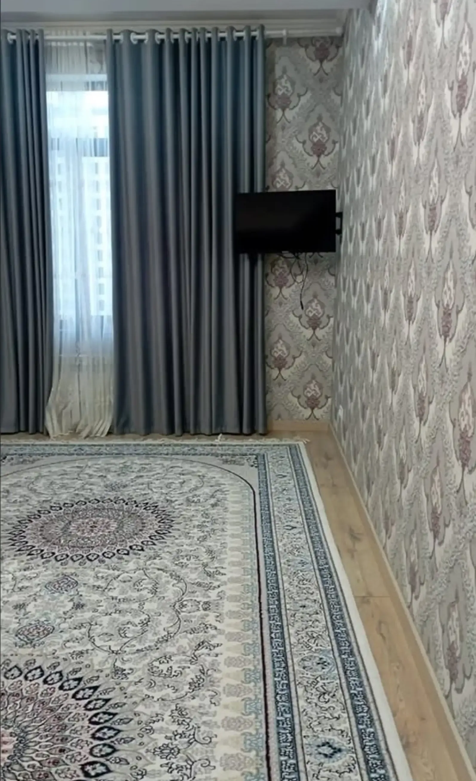 2-комн. квартира, 5 этаж, 55м², Сино