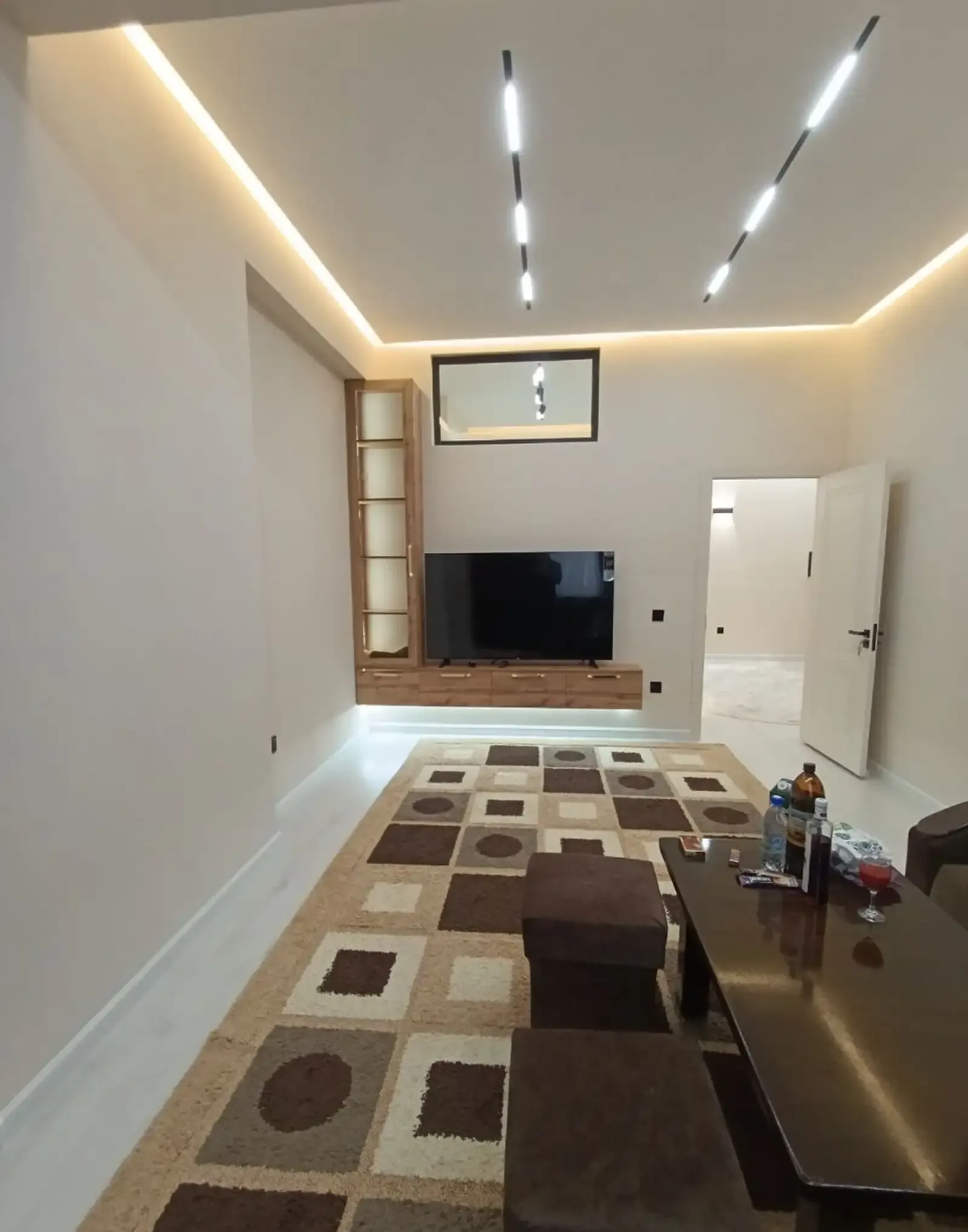 2-комн. квартира, 13 этаж, 64 м², Сомони