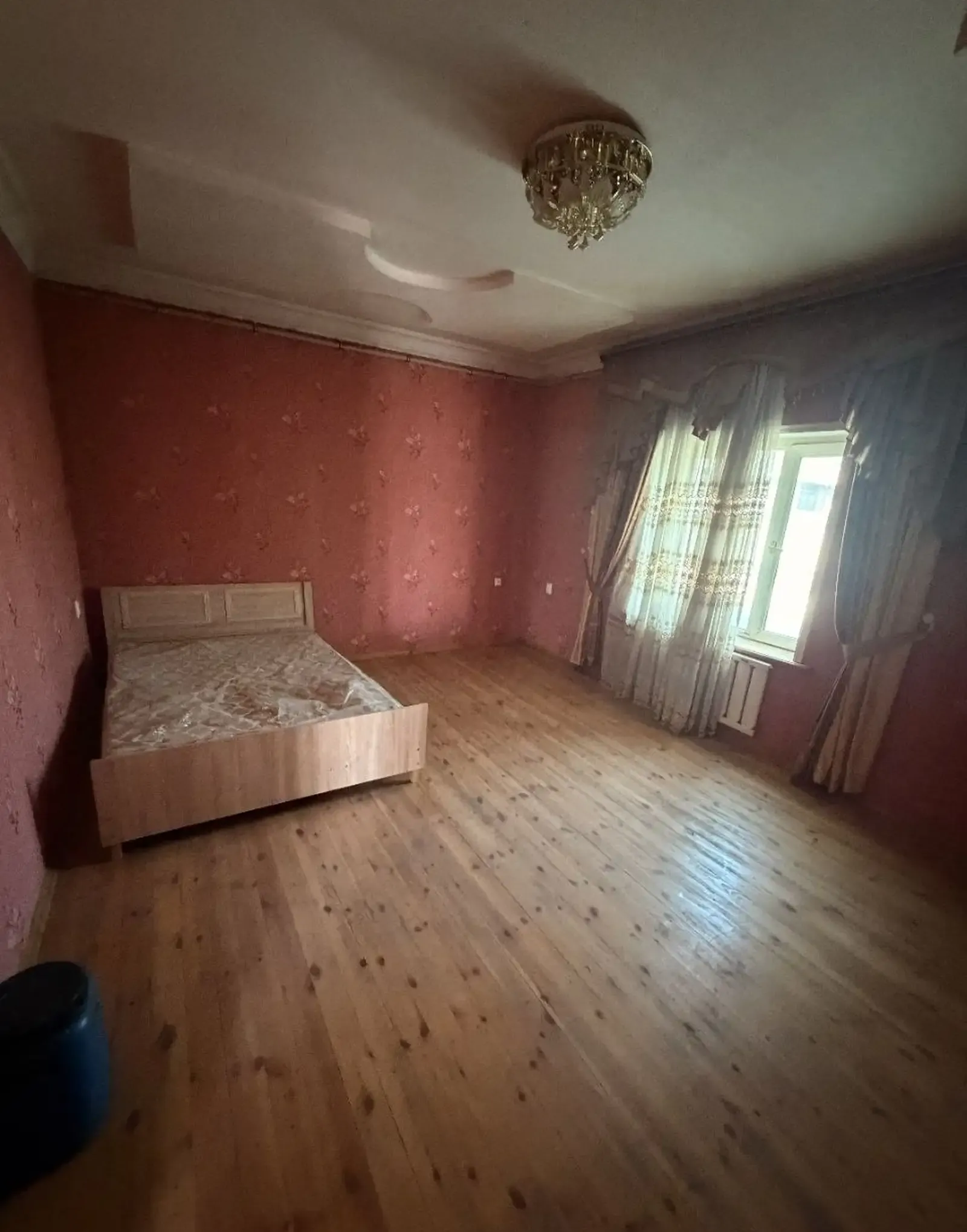 3 этажн. 8-комн. дом, 10 соток, Сино