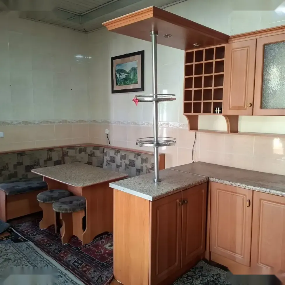 1-этажный, 6 комнатный дом, 180 м², Сомони