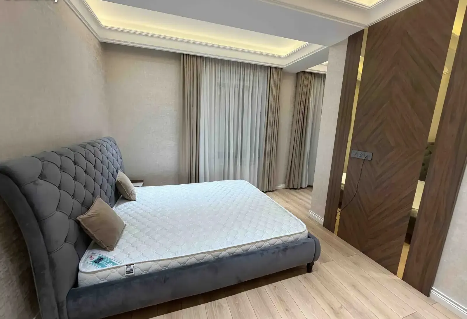 3-комн. квартира, 5 этаж, 130м², Цум