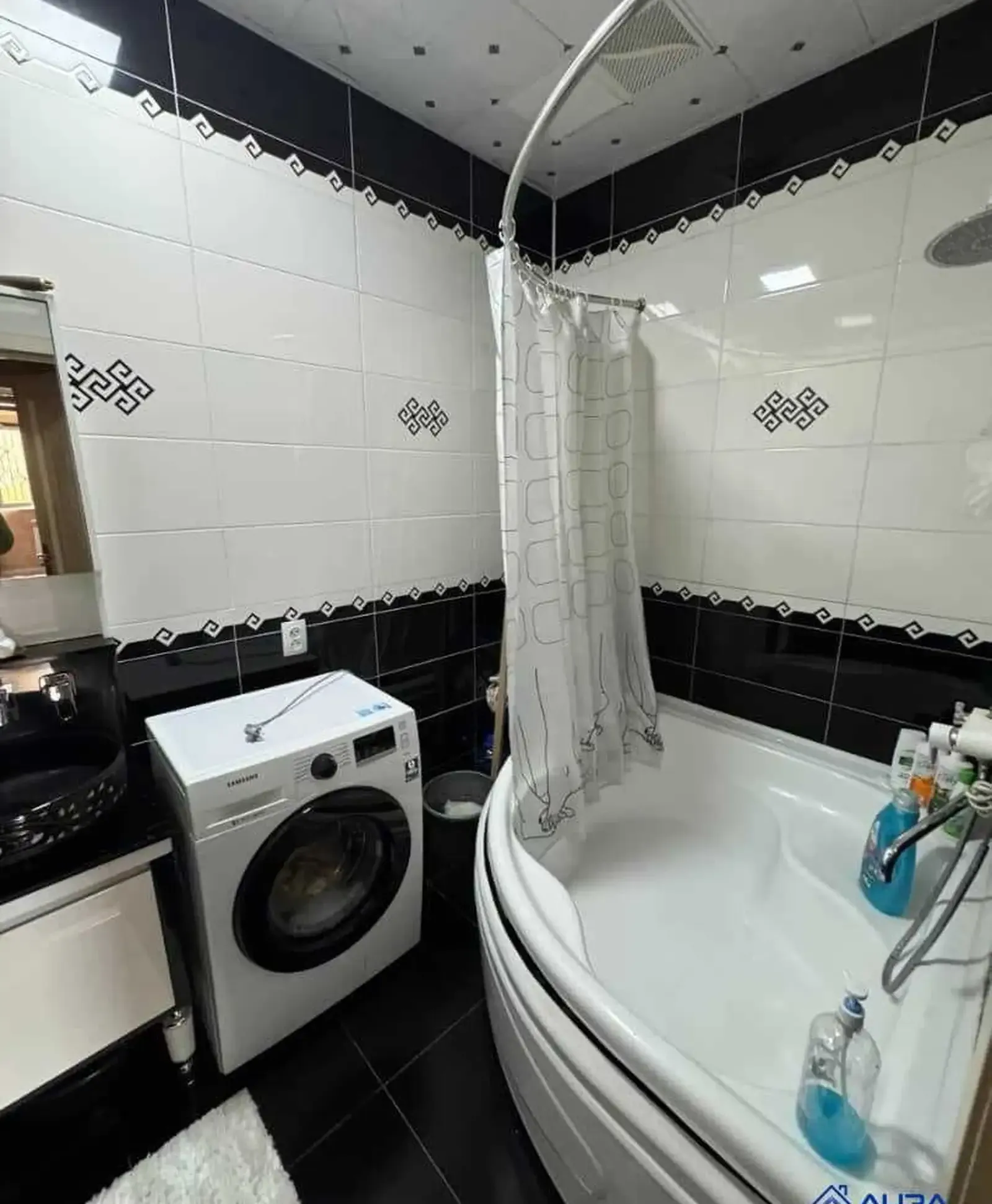 2-комн. квартира, 13 этаж, 67 м², Сино