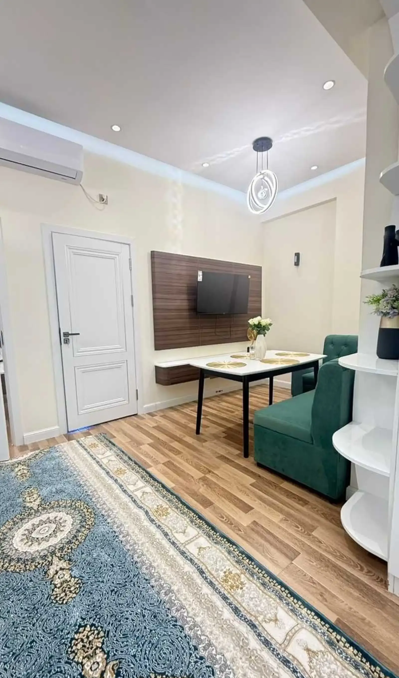 2-комн. квартира, 10 этаж, 60м², Сино