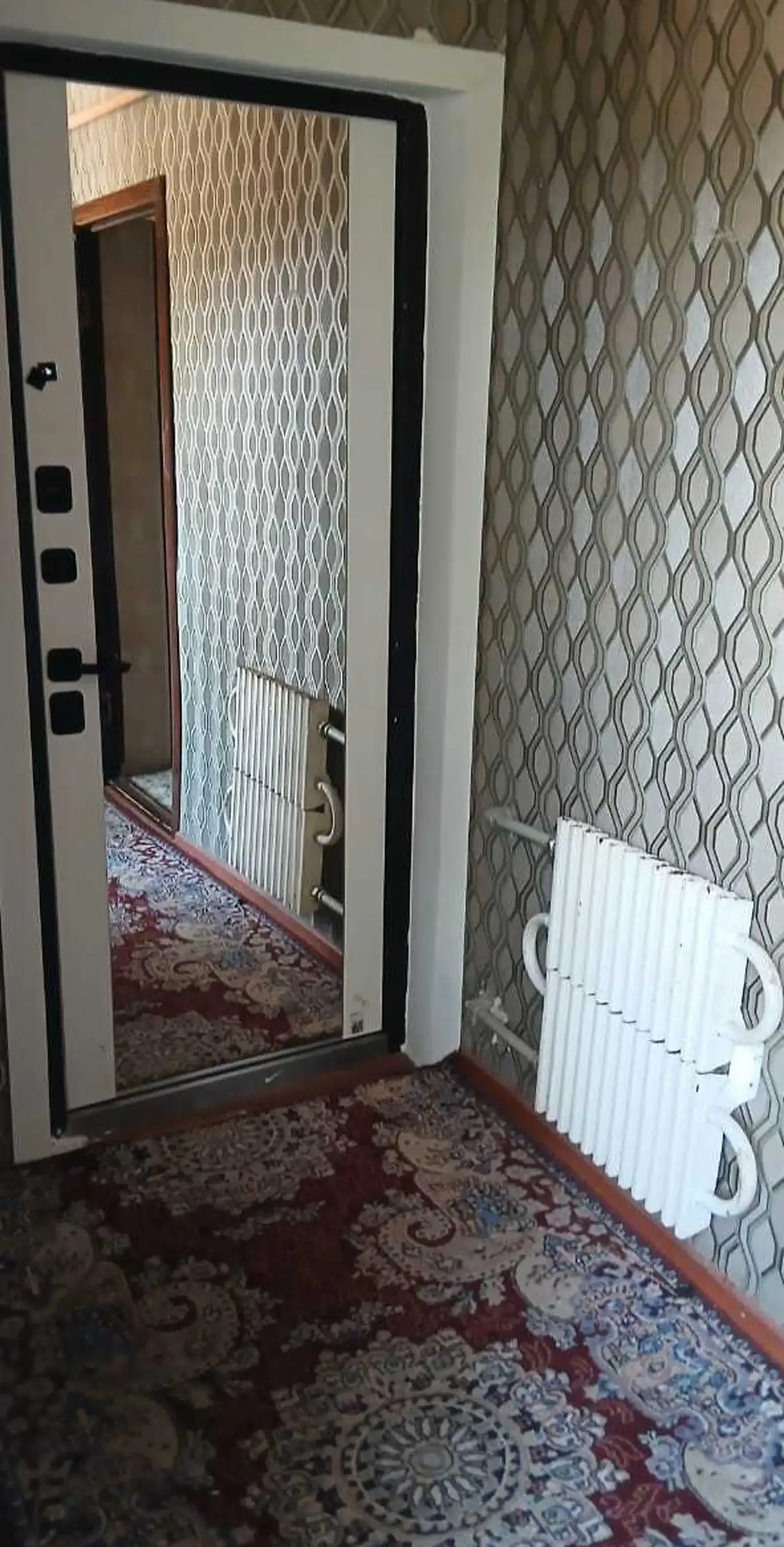 2-комн. квартира, 3 этаж, 57 м², Сино