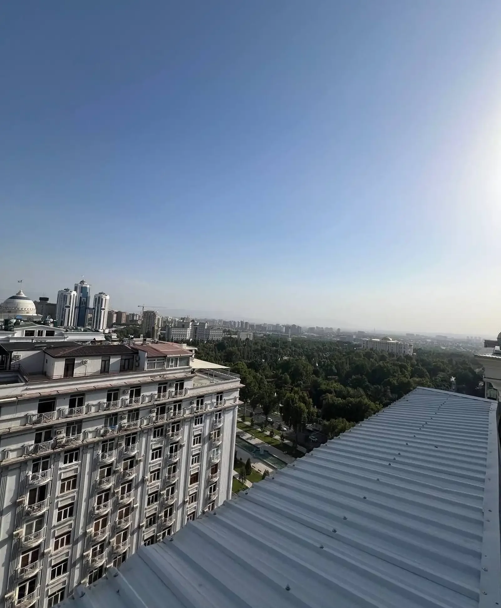 3-комн. квартира, 17 этаж, 158 м², Исмоили Сомони Ру ба Руи Цум