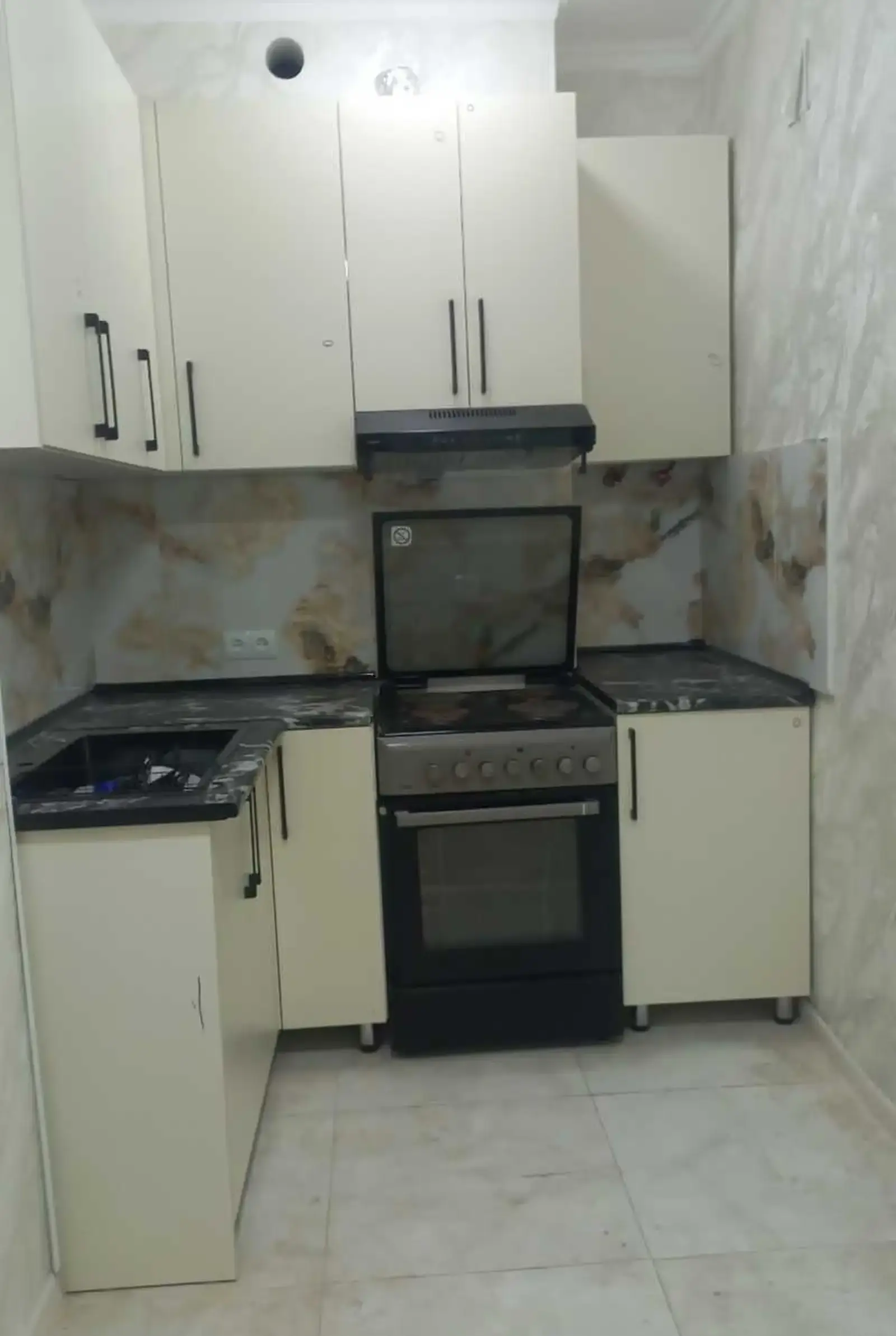 2-комн. квартира, 5 этаж, 68м², 92 мкр