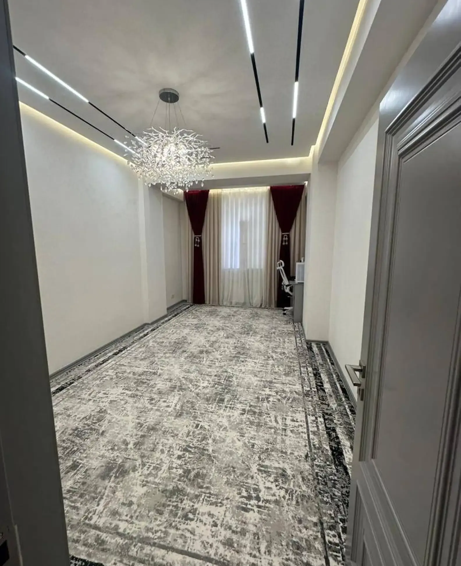 3-комн. квартира, 9 этаж, 76 м², Фирдавси