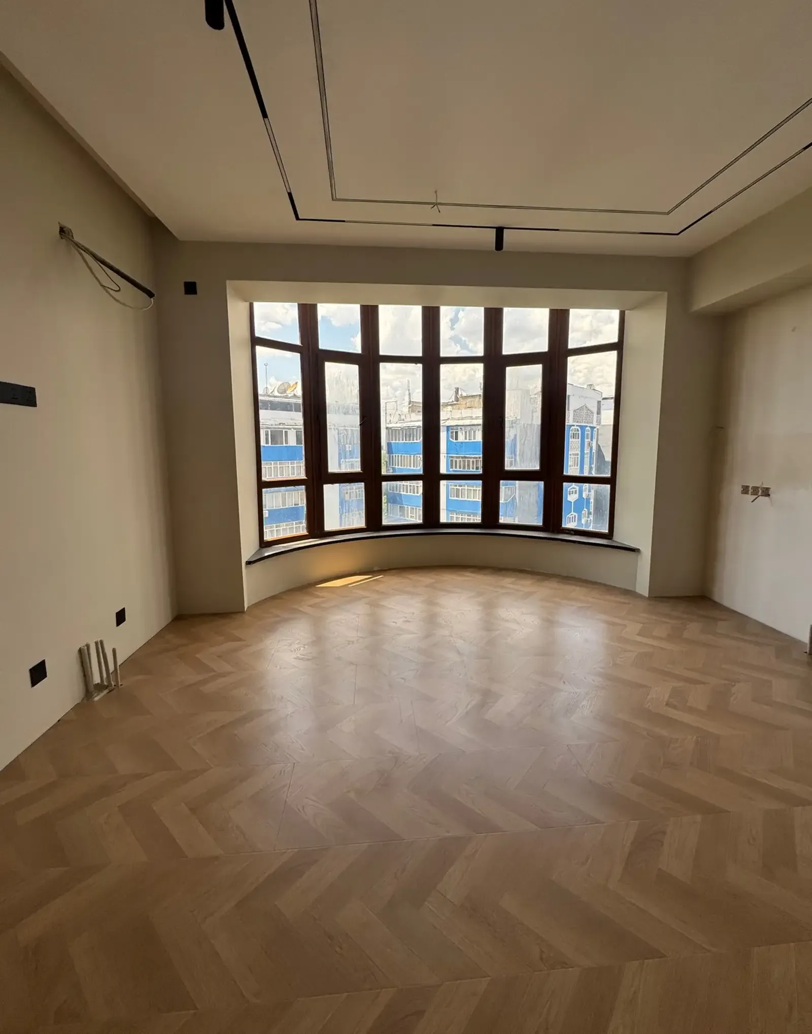 5-комн. квартира, 10 этаж, 170 м², Сомони