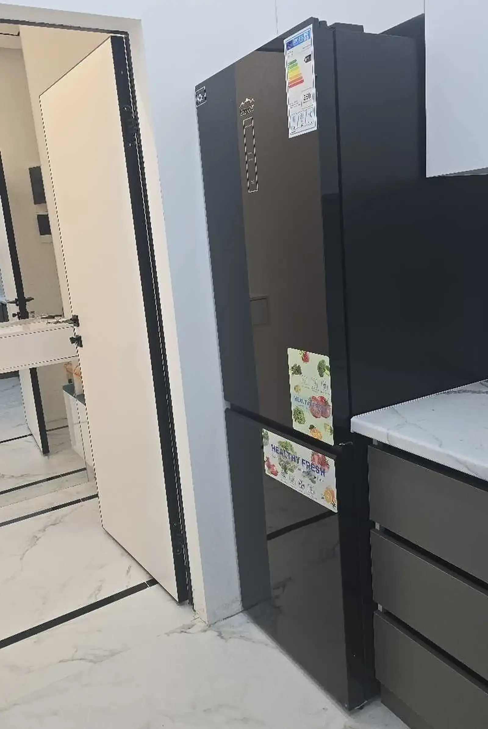 2-комн. квартира, 11 этаж, 64м², сино