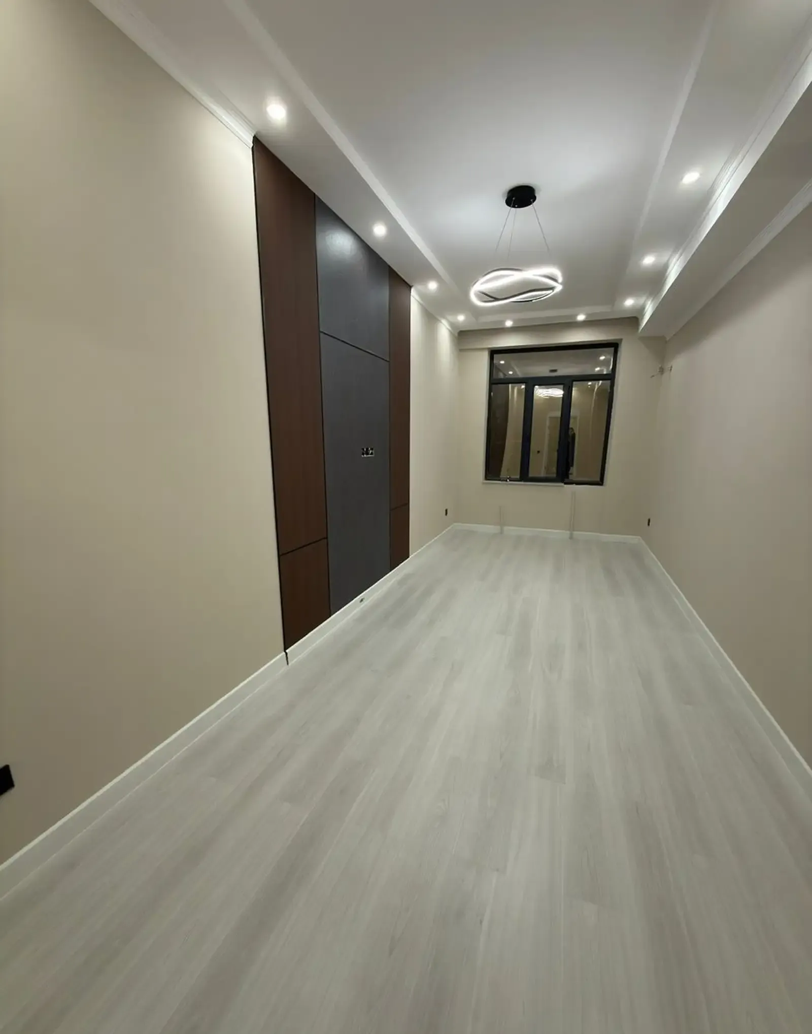 3-комн. квартира, 16 этаж, 102 м², И Сомони
