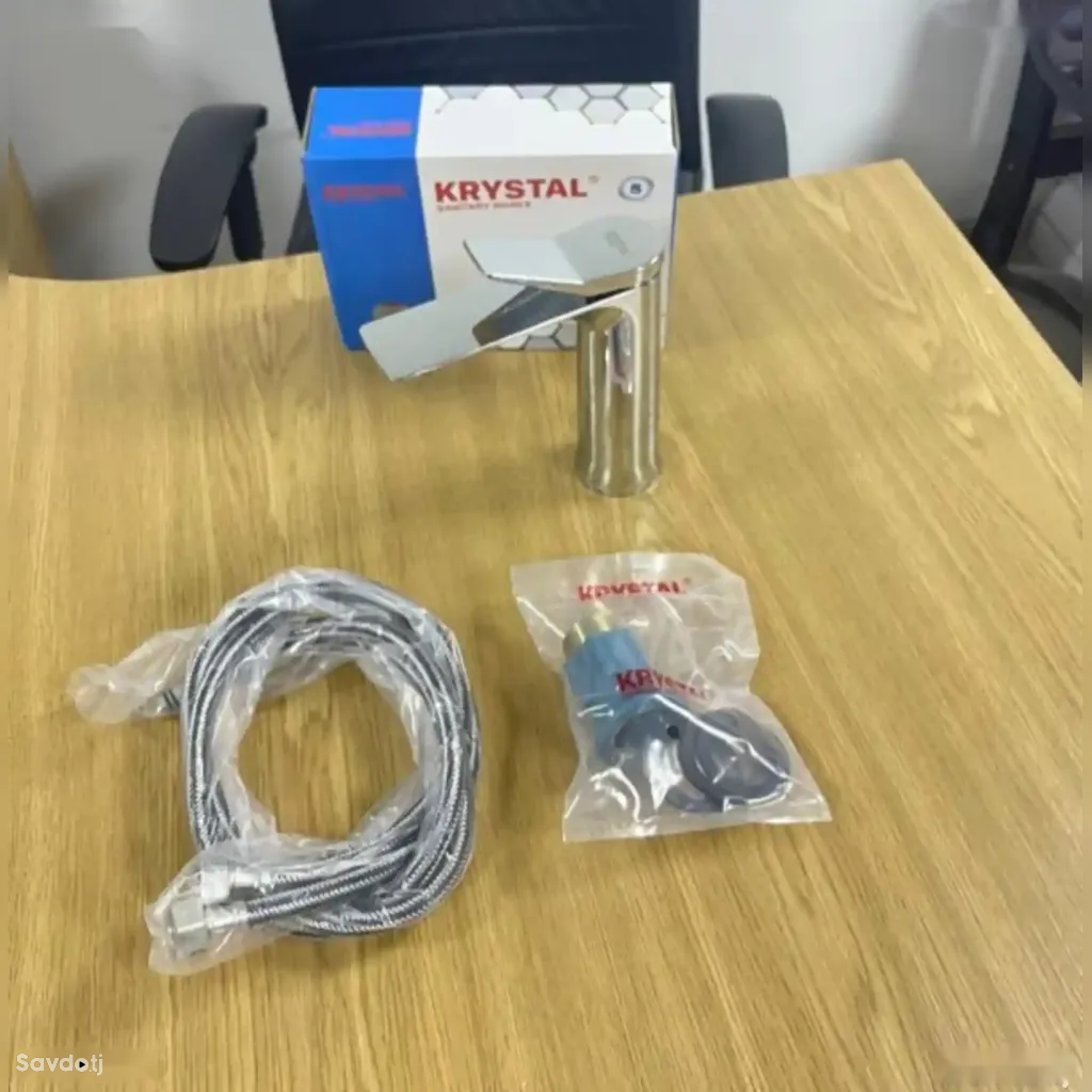 Смеситель Krystal для умывальника