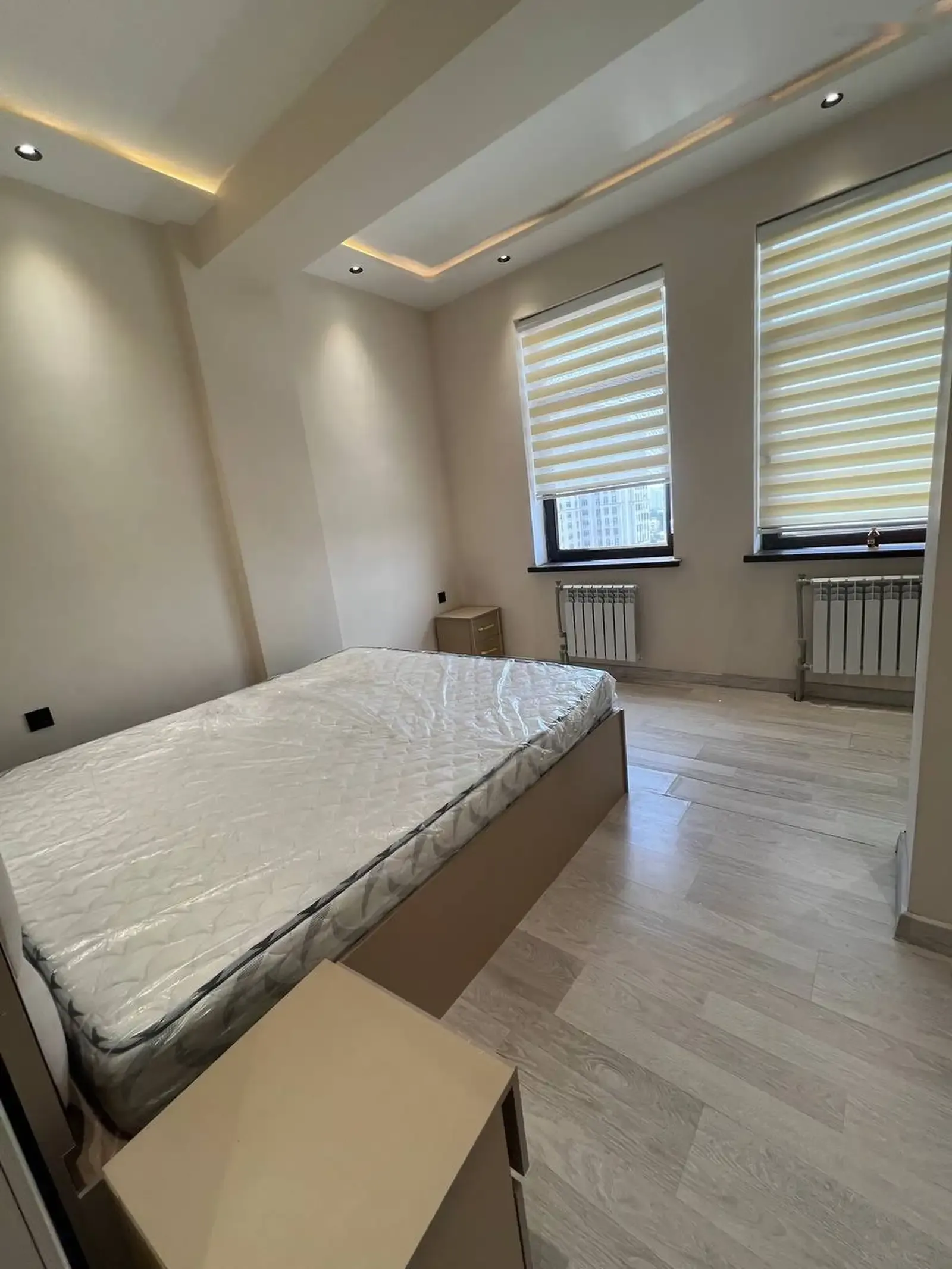 3-комн. квартира, 12 этаж, 75 м², Фирдавси