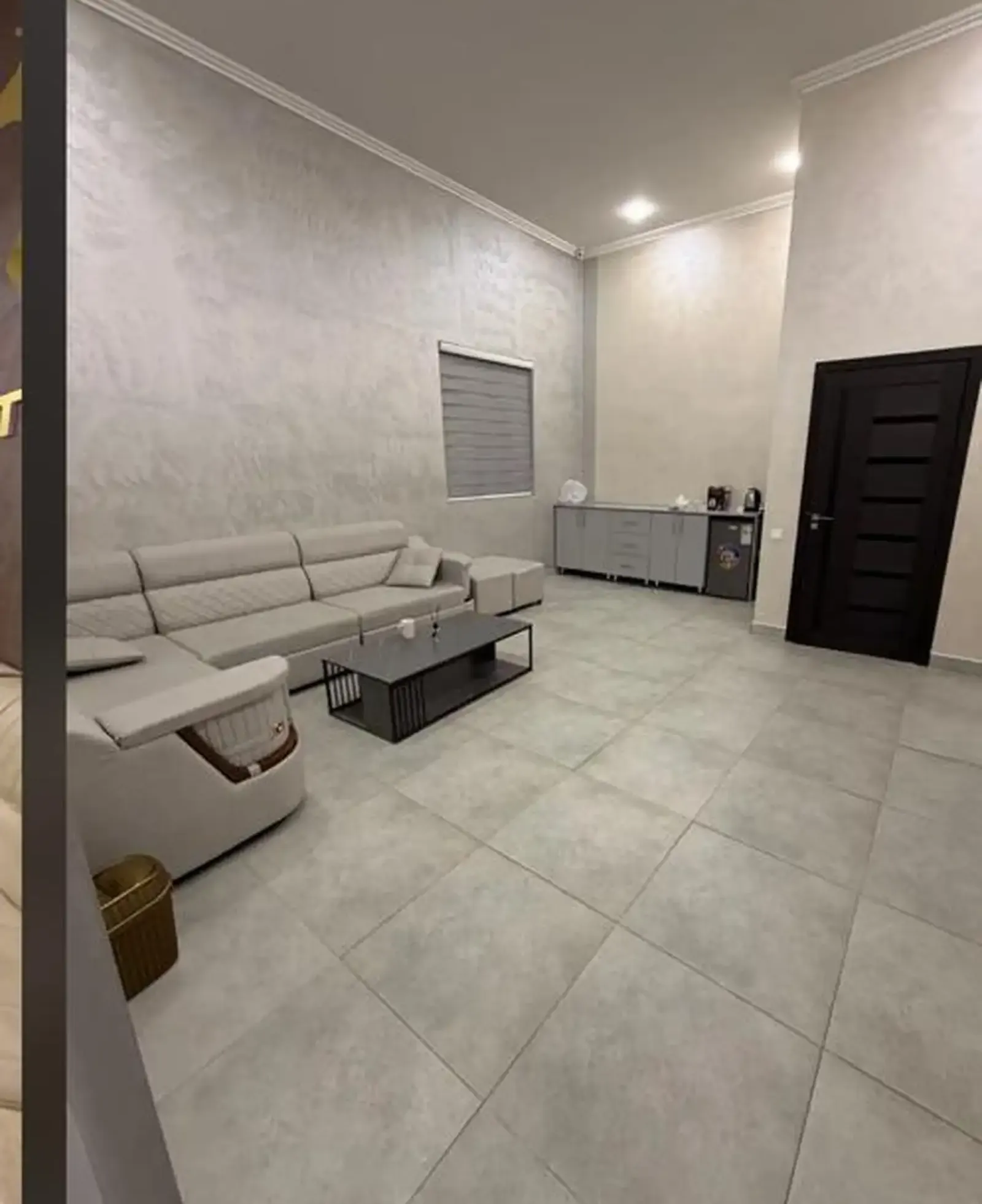 Помещение под свободное назначение, 105м², Исмоили Сомони