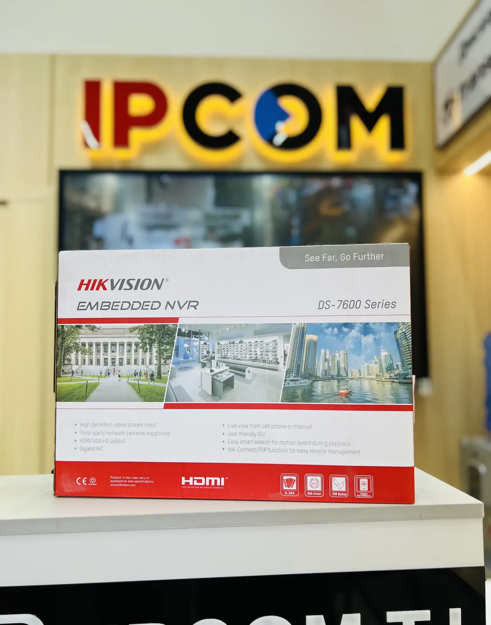 Видеорегистратор IP Hikvision DS-7604NI-Q1 STDD