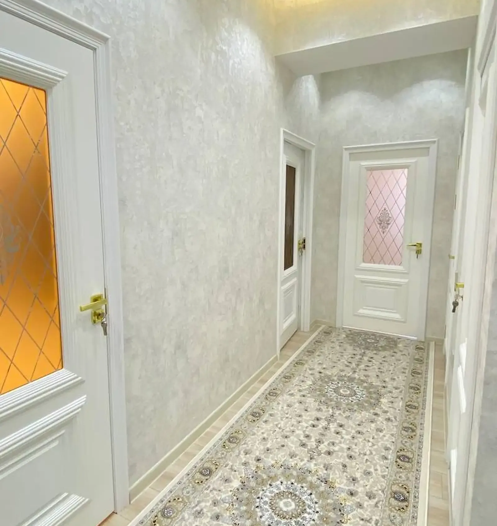 3-к квартира, 9 этаж, 70 м², Шохмансур Аэропорт