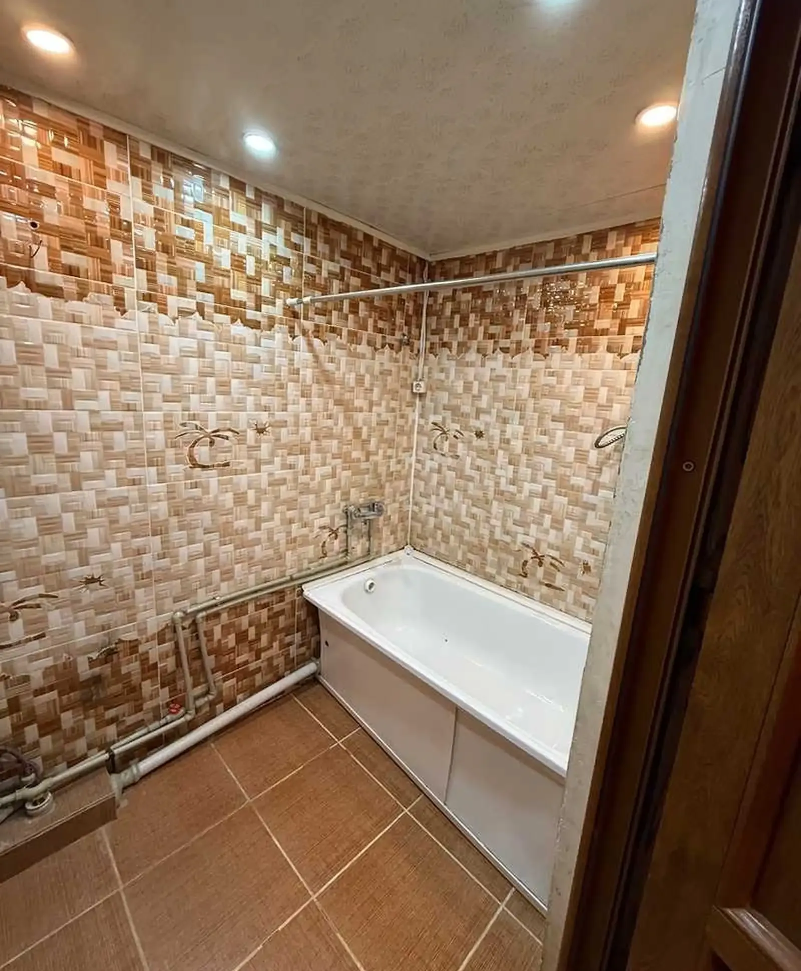 2-комн. квартира, 2 этаж, 56м², 103мкр