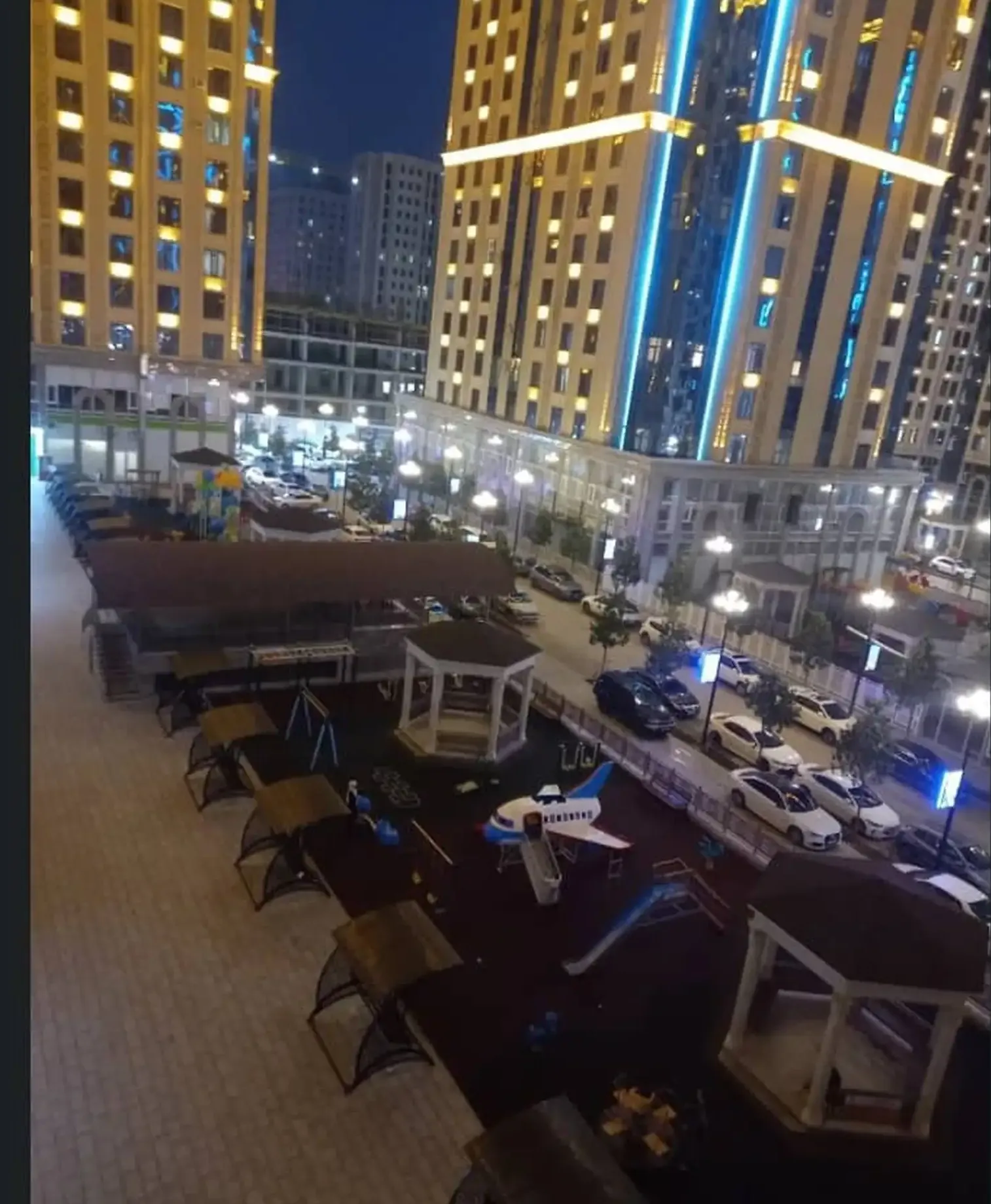 2-комн. квартира, 15 этаж, 53м², Шохмансур