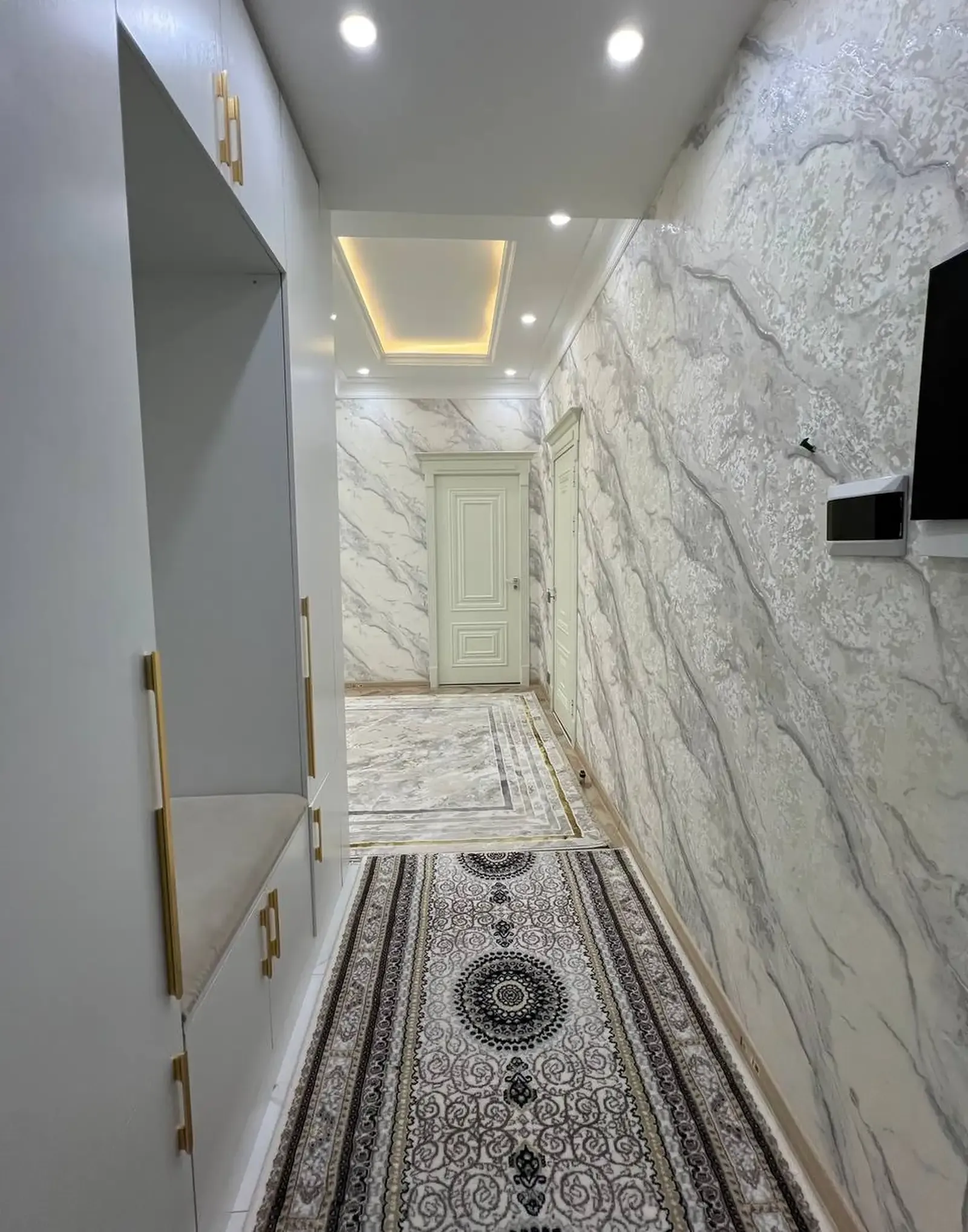 3-комн. квартира, 4 этаж, 80 м², Шохмансур, Зеленый