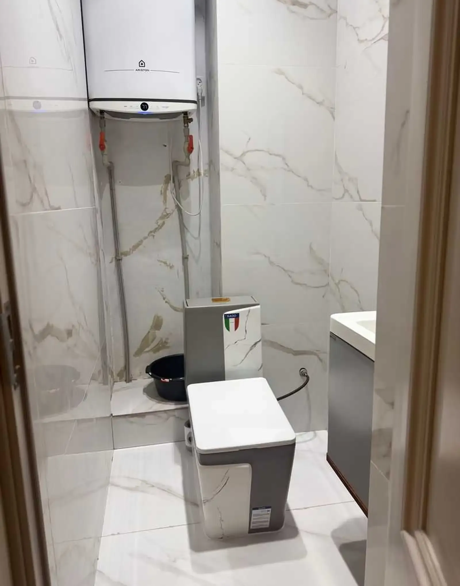 2-комн. квартира, 4 этаж, 95м², Аэропорт