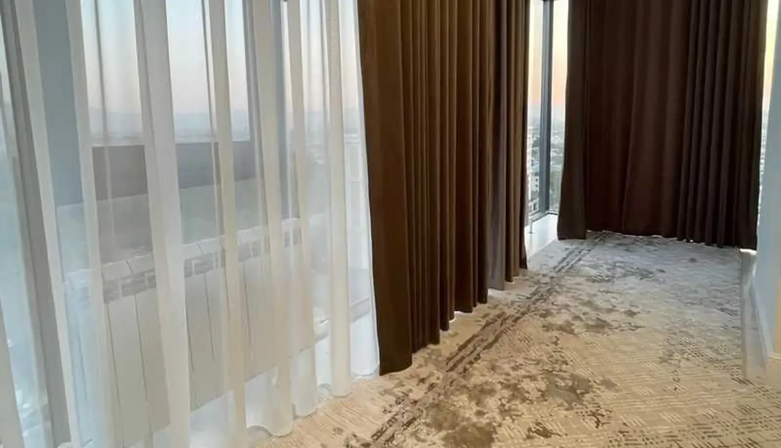 3-комн. квартира, 14 этаж, 121 м², Старый Аэропорт