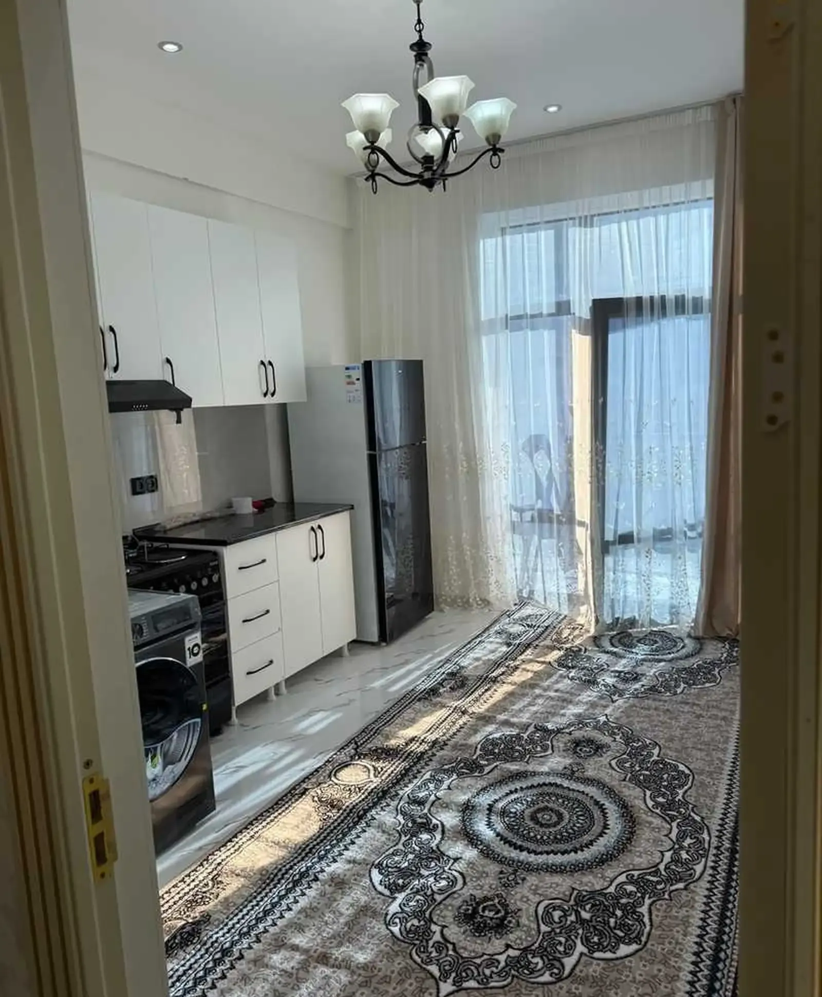 3-комн. квартира, 9 этаж, 80м², 33мкр