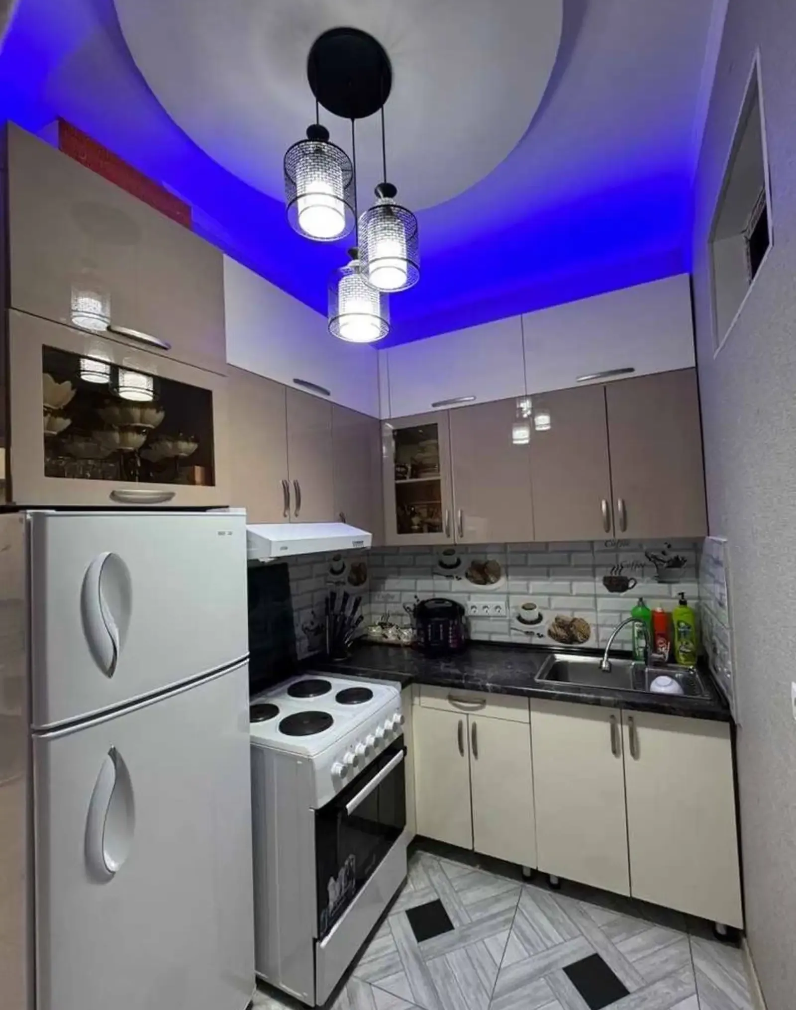2-комн. квартира, 15 этаж, 55 м², Фирдавси