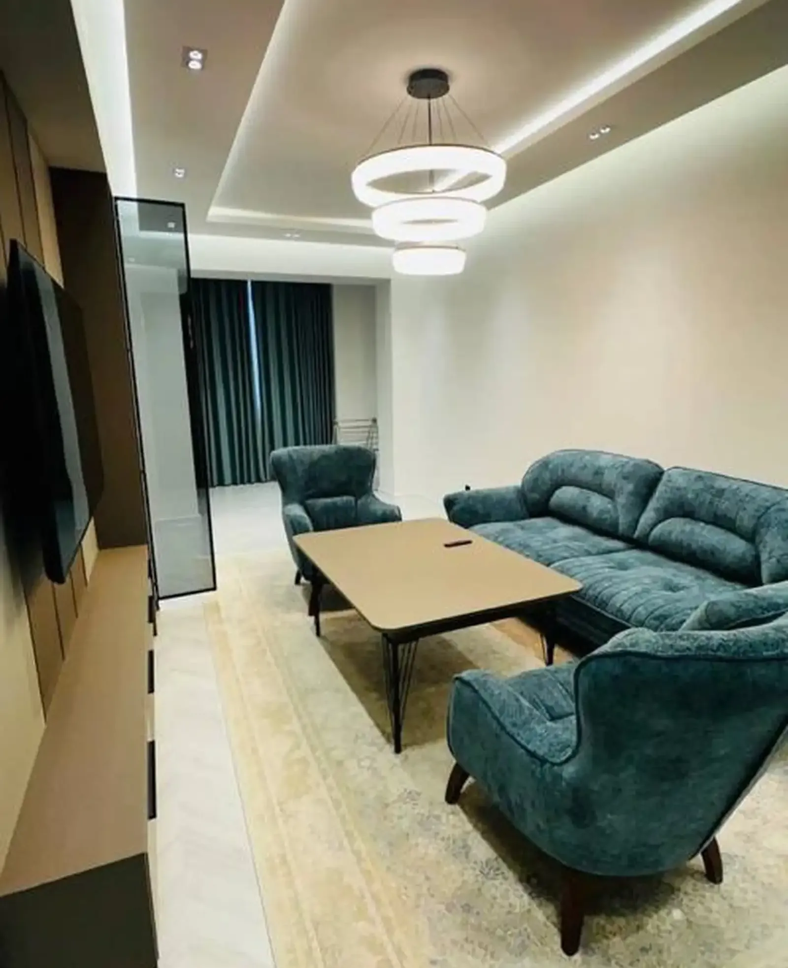 2-комн. квартира, 10 этаж, 83м², Шохмансур