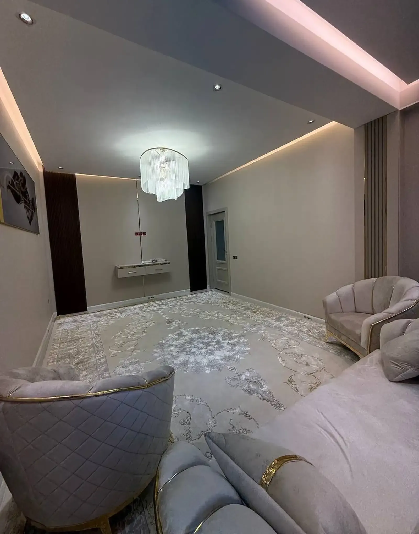 2-комн. квартира, 10 этаж, 62 м², н.Шохмансур
